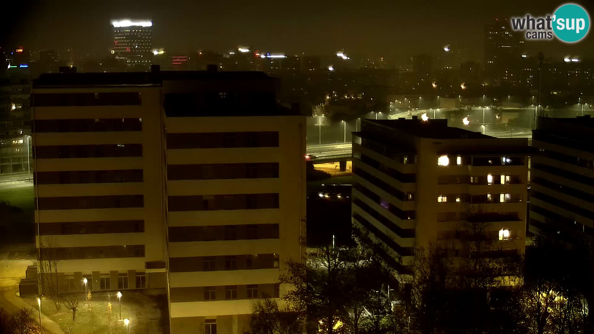 Live-Kreisverkehr Slavonska und Marin Držić Avenue zur Zagreb Webcam