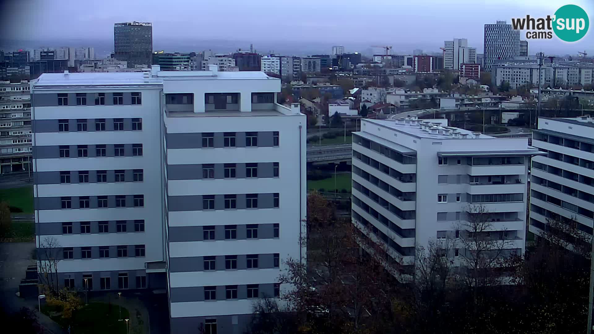 Web kamera Petlja Slavonska – Držićeva  – Zagreb Live