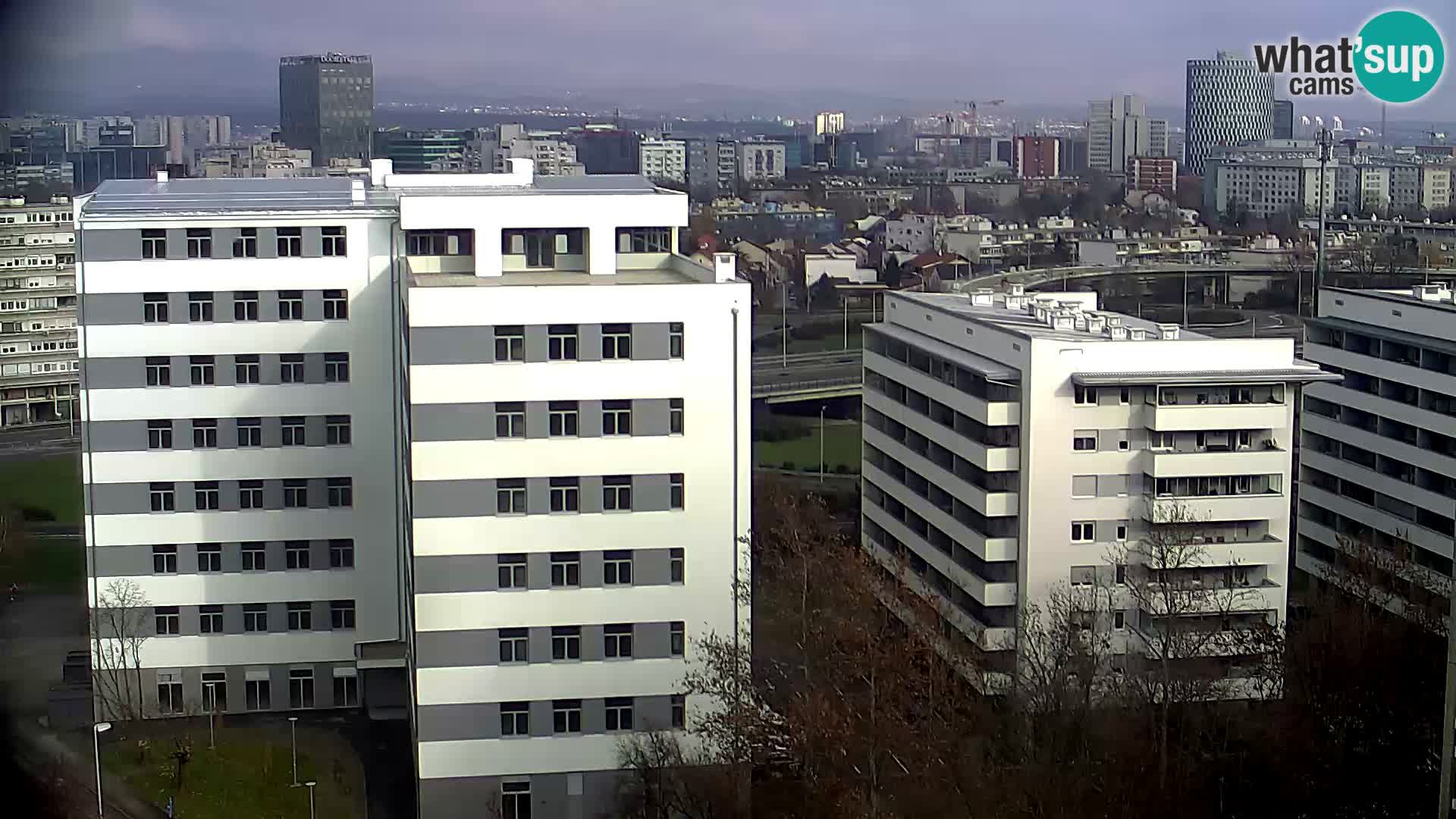 Web kamera Petlja Slavonska – Držićeva  – Zagreb Live