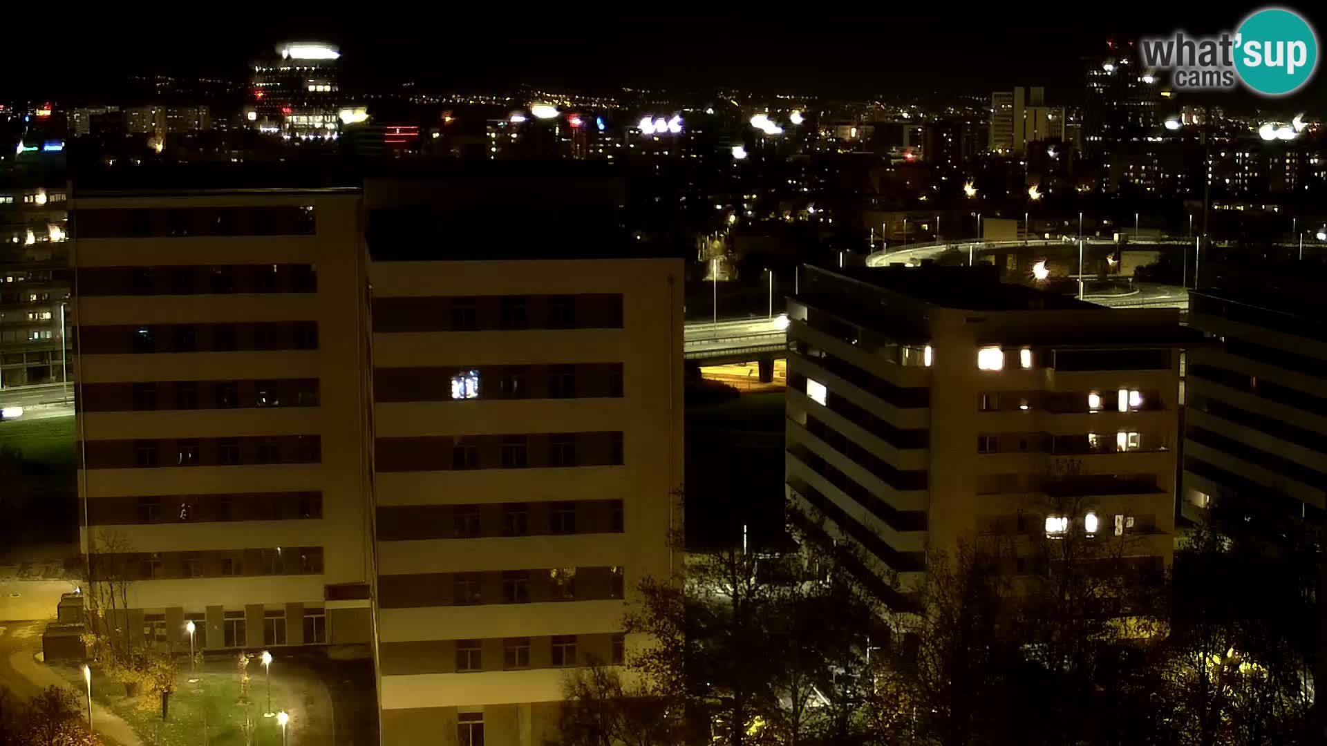 Live-Kreisverkehr Slavonska und Marin Držić Avenue zur Zagreb Webcam