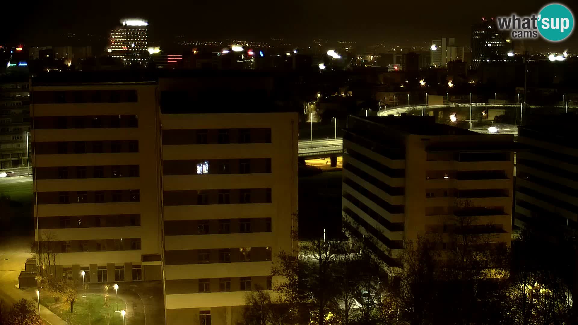 Live-Kreisverkehr Slavonska und Marin Držić Avenue zur Zagreb Webcam