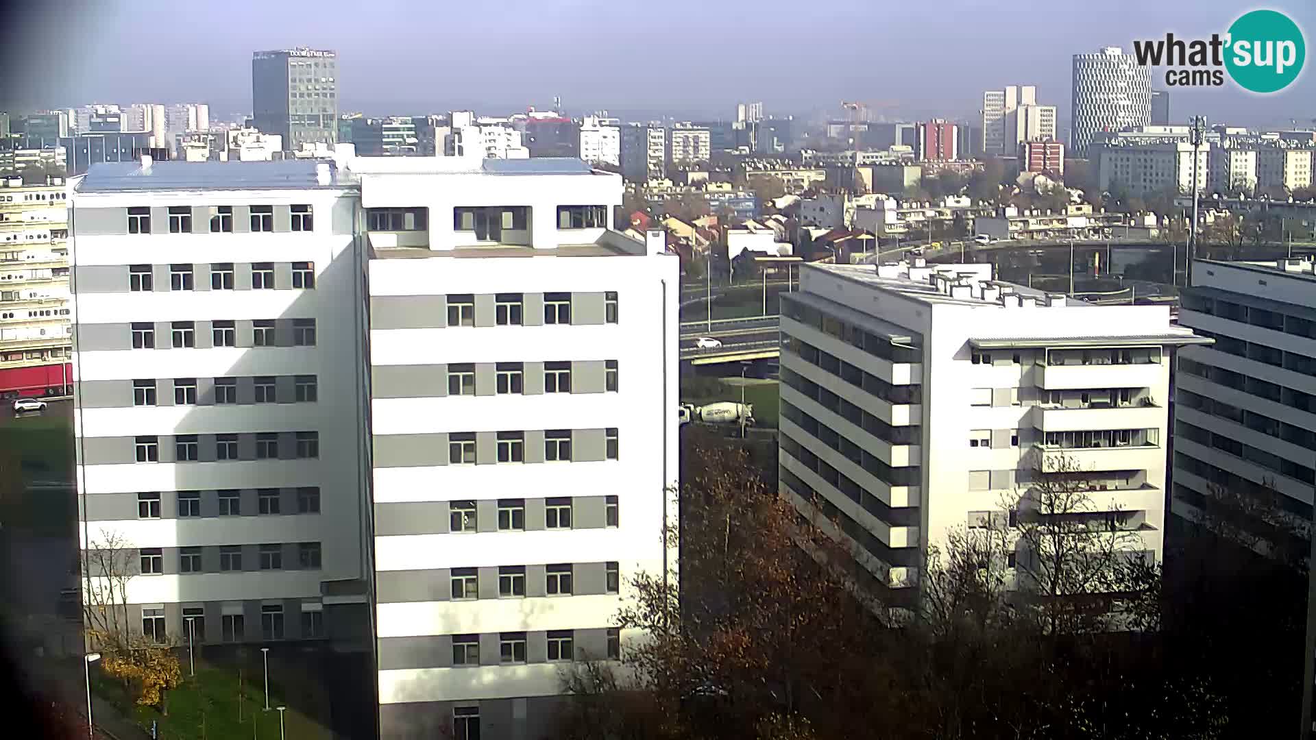 Web kamera Petlja Slavonska – Držićeva  – Zagreb Live