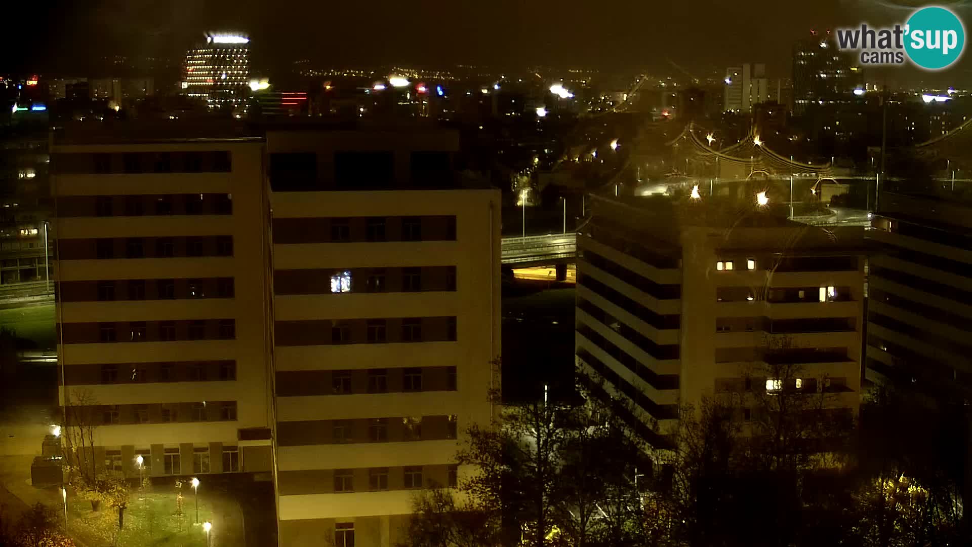 Rotatoria e incrocio viale Slavonska e Marin Držić  – webcam di Zagabria