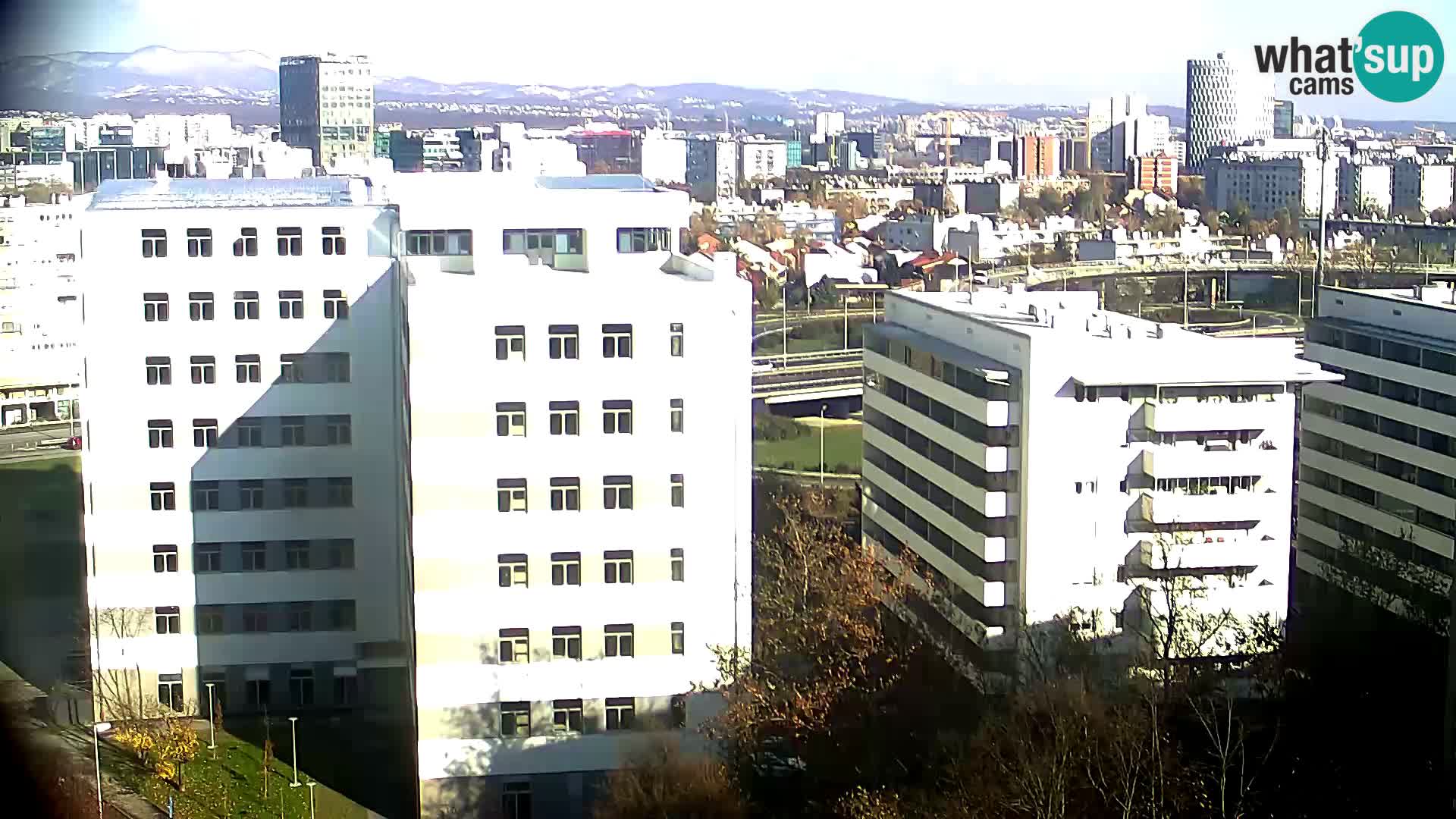 Live Interchange of Slavonska Avenue and Marin Držić Avenue in Zagreb webcam