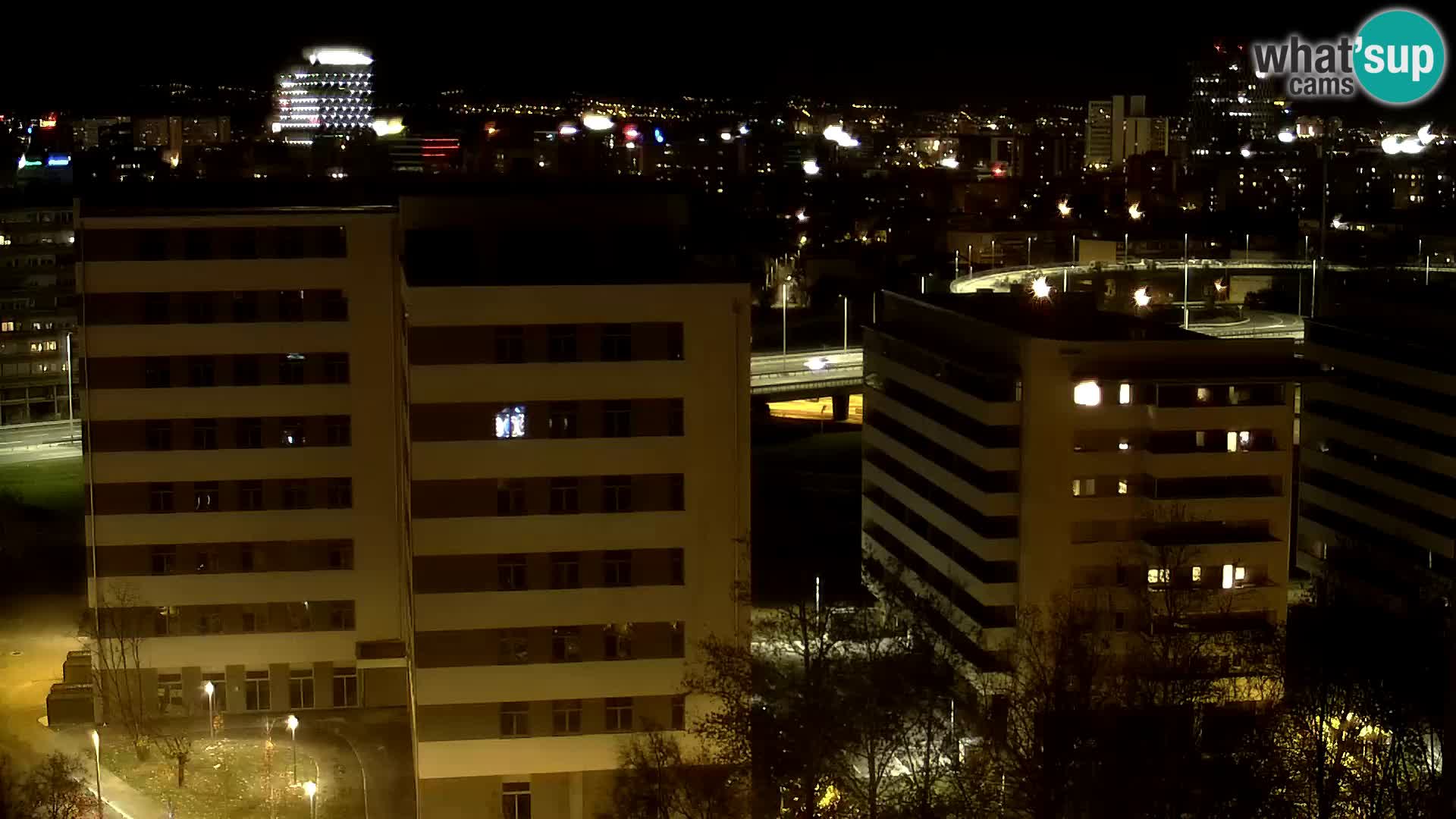 Web kamera Petlja Slavonska – Držićeva – Zagreb Live