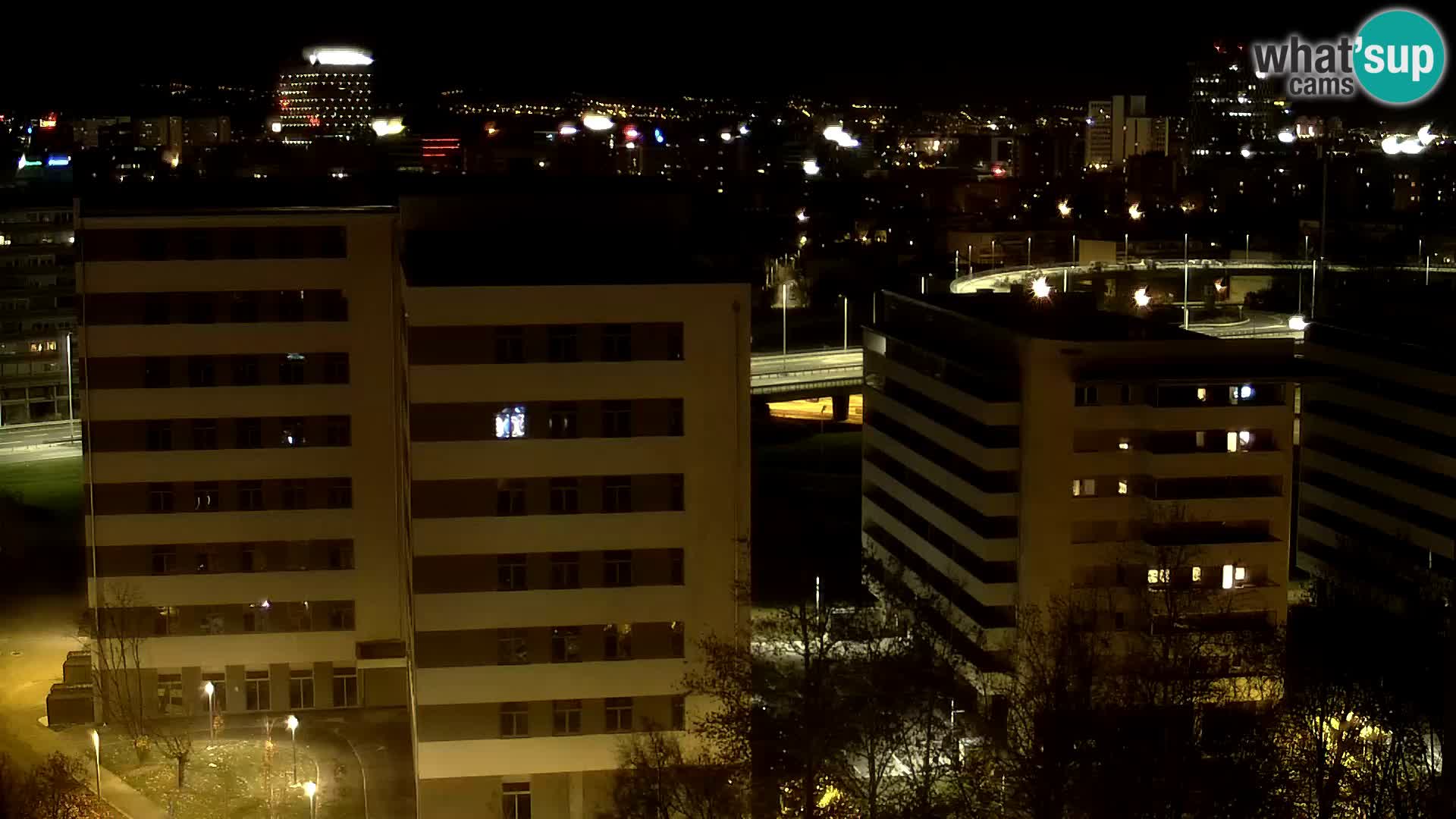 Web kamera Petlja Slavonska – Držićeva – Zagreb Live