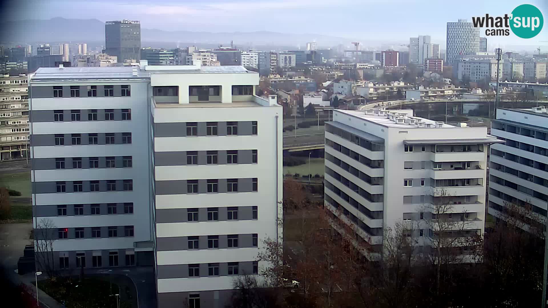 Live Interchange of Slavonska Avenue and Marin Držić Avenue in Zagreb webcam