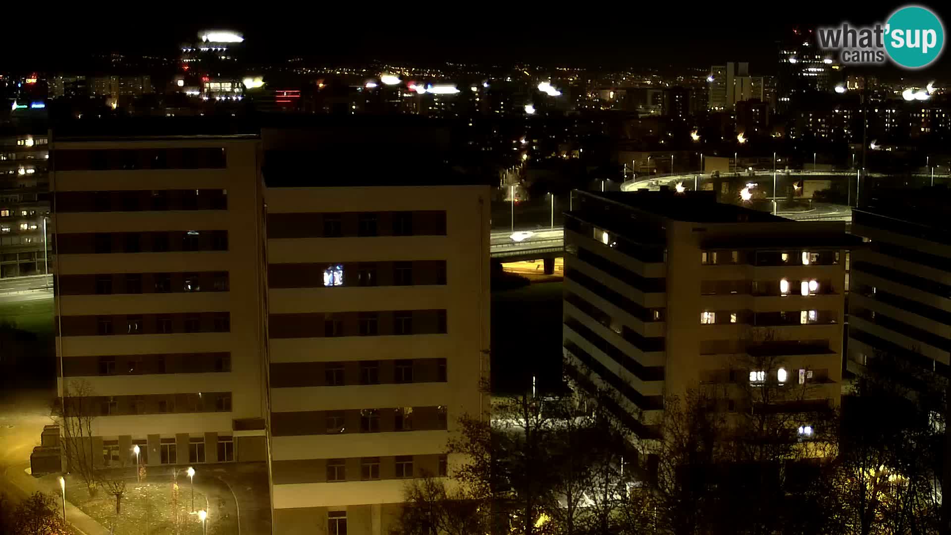 Live-Kreisverkehr Slavonska und Marin Držić Avenue zur Zagreb Webcam