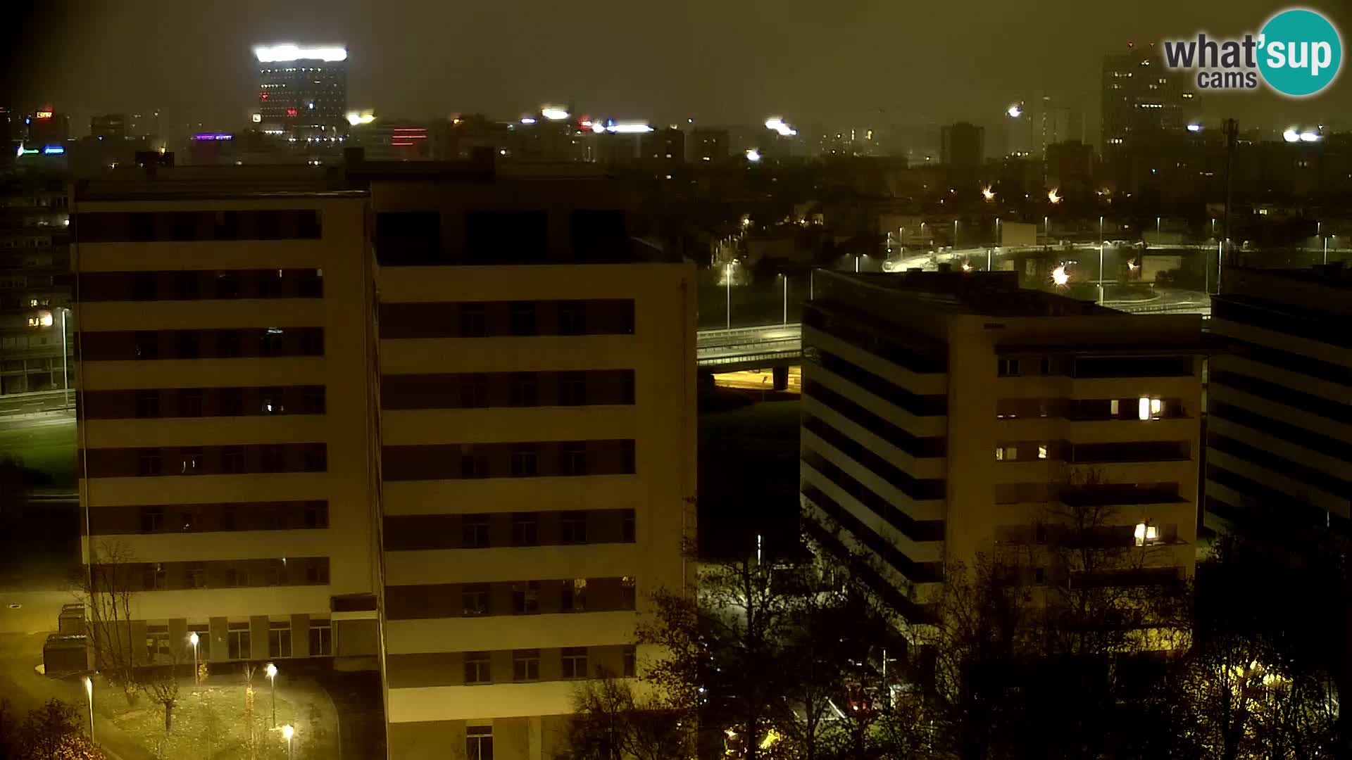 Live-Kreisverkehr Slavonska und Marin Držić Avenue zur Zagreb Webcam