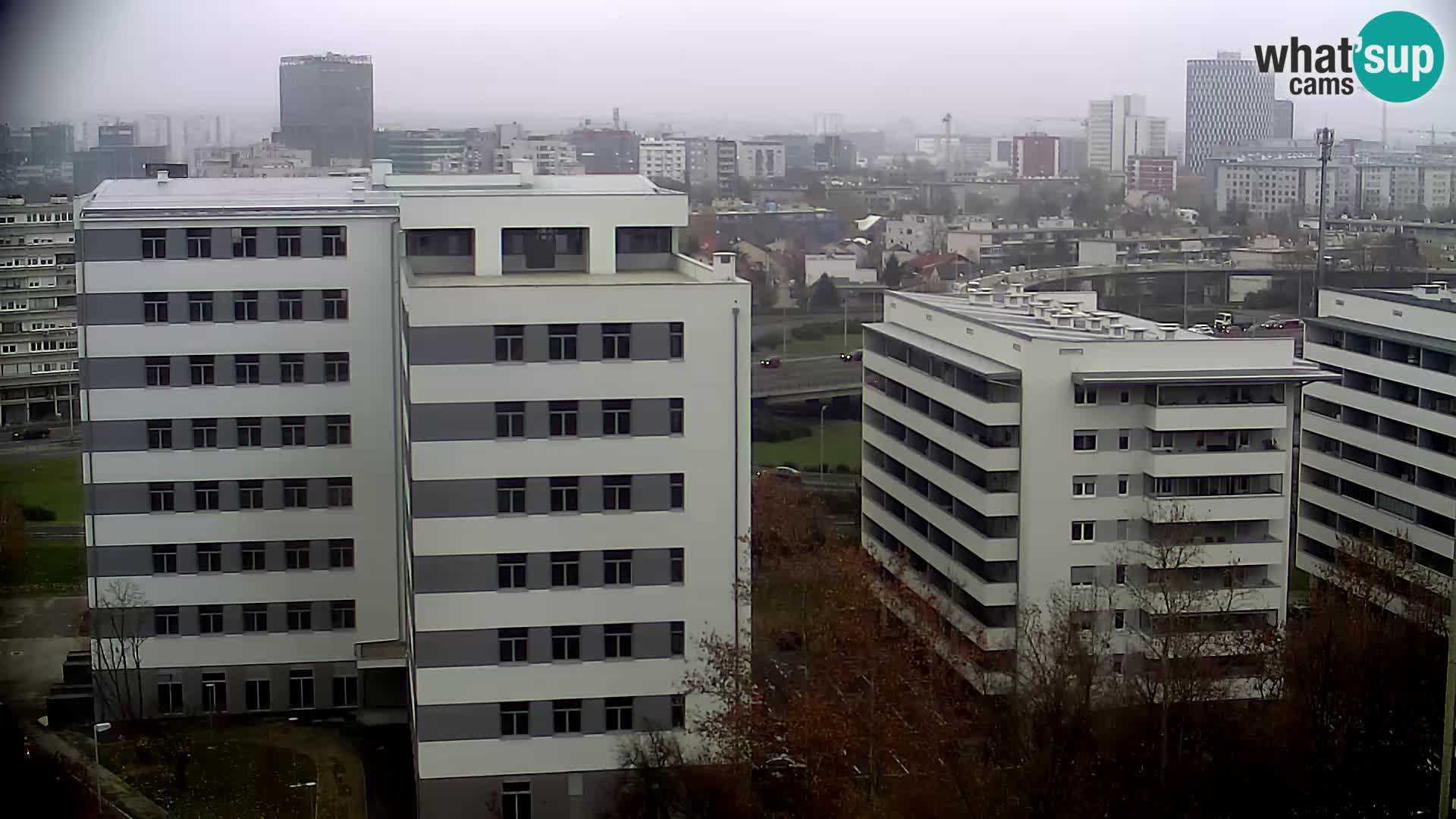 Web kamera Petlja Slavonska – Držićeva  – Zagreb Live