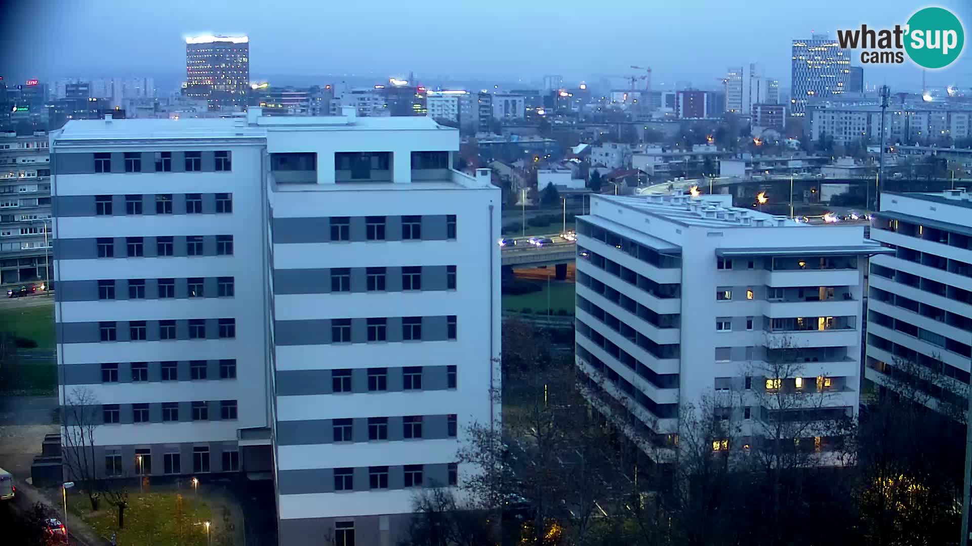 Live Interchange of Slavonska Avenue and Marin Držić Avenue in Zagreb webcam