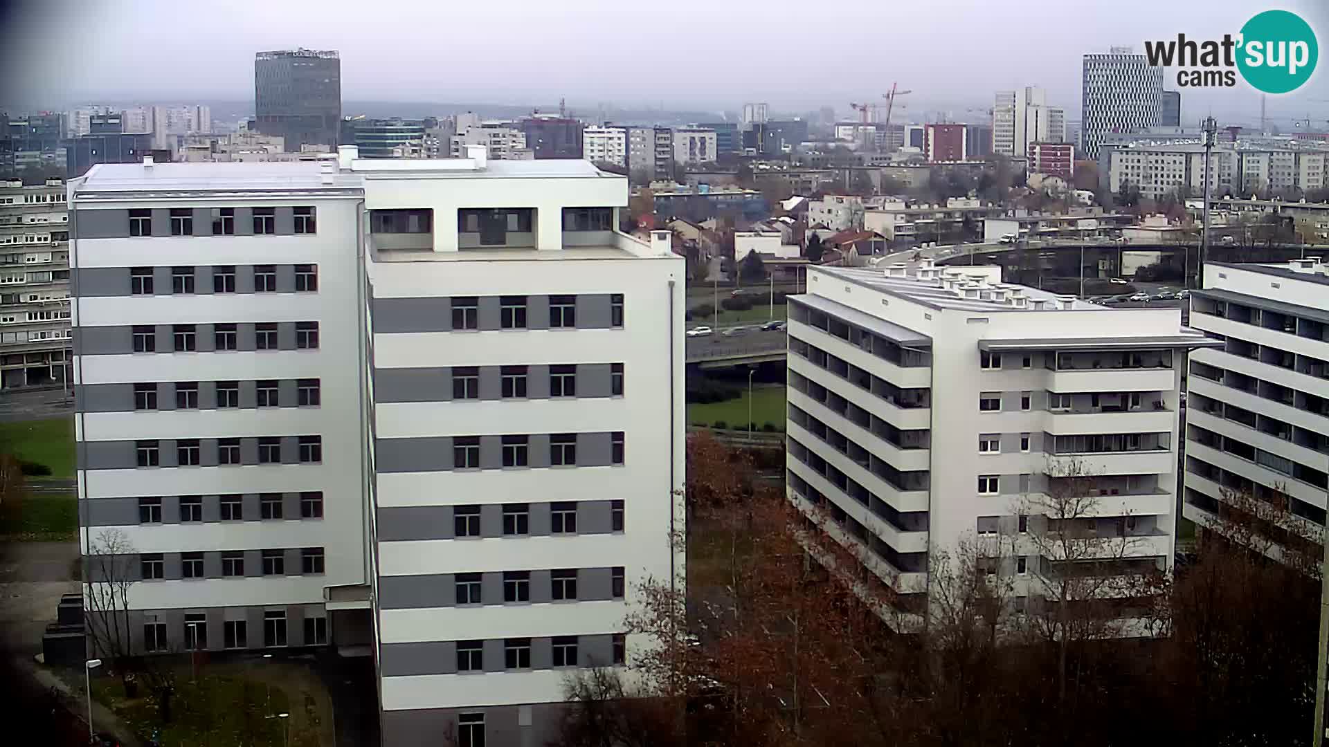 Rond-point en direct traversant les avenues Slavonska et Marin Držić à Zagreb webcam