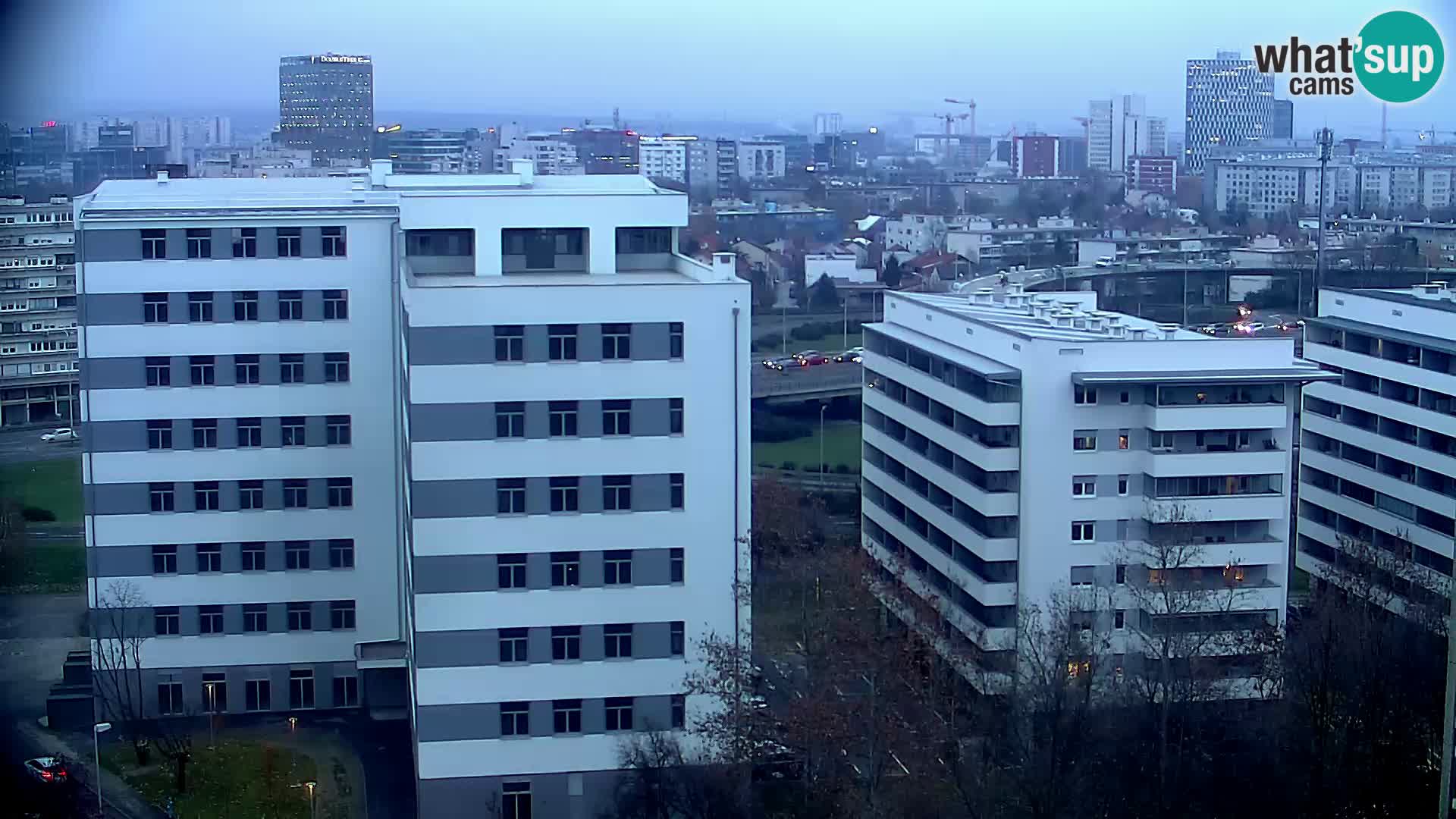 Rotatoria e incrocio viale Slavonska e Marin Držić  – webcam di Zagabria