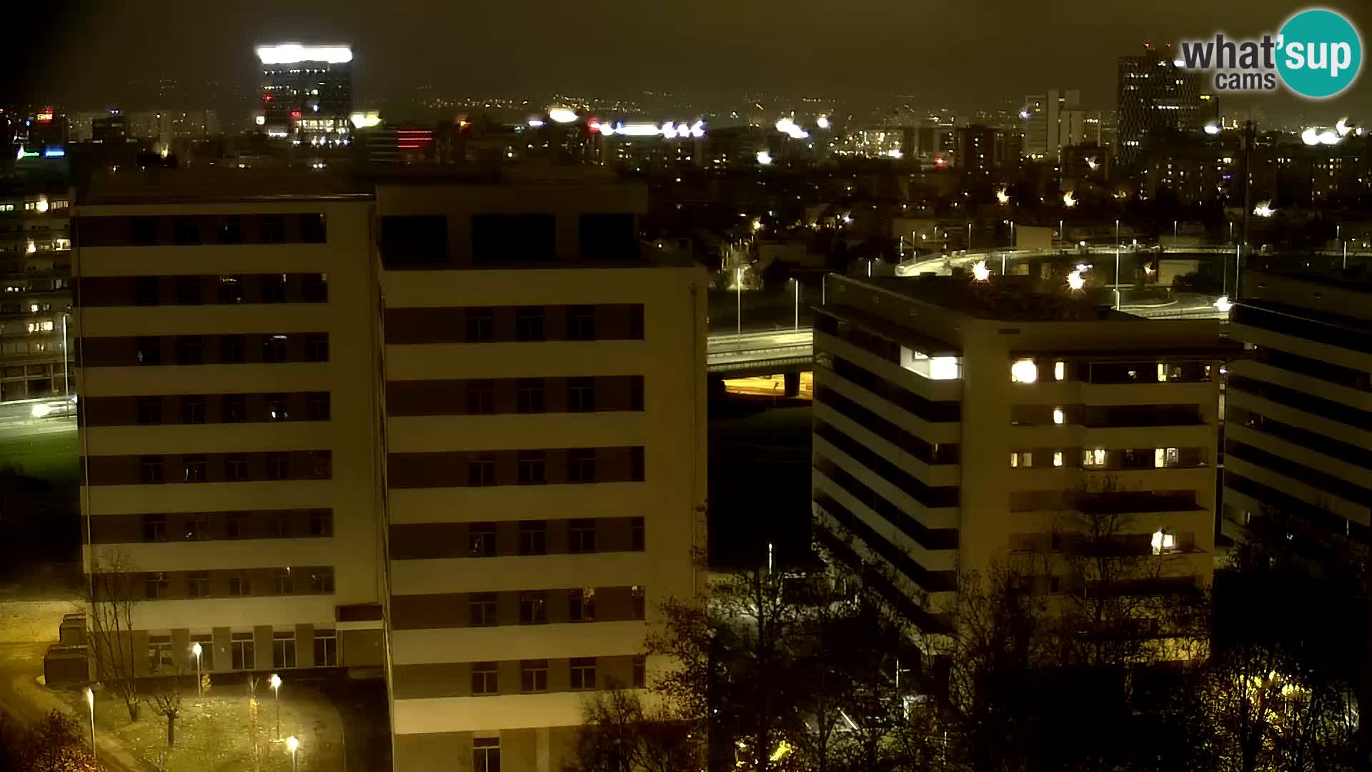 Rotatoria e incrocio viale Slavonska e Marin Držić  – webcam di Zagabria