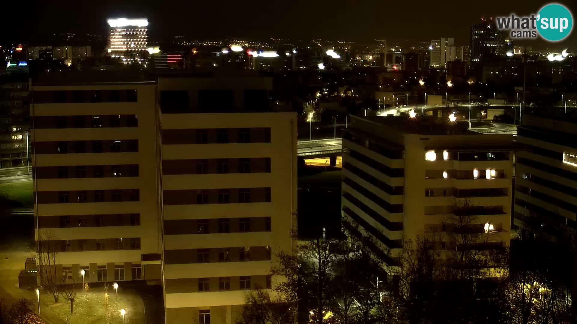 Rotatoria e incrocio viale Slavonska e Marin Držić  – webcam di Zagabria