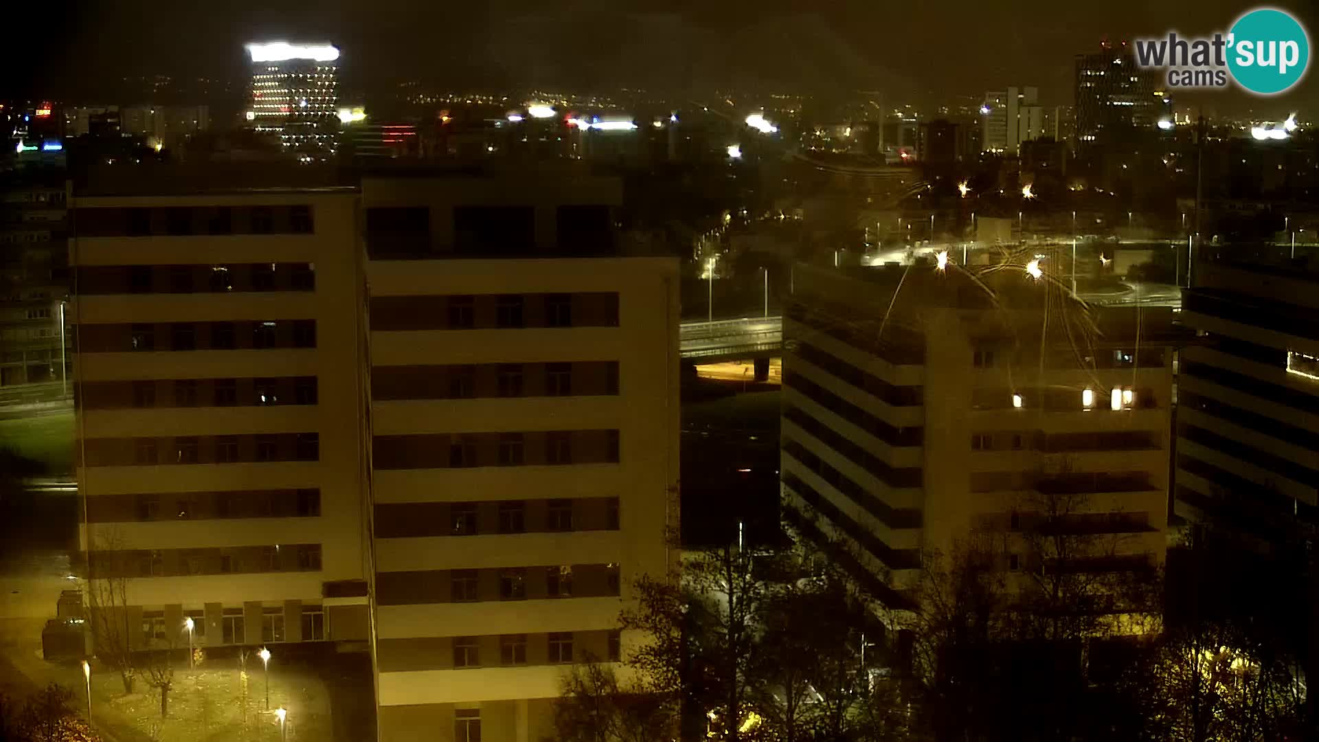 Rotatoria e incrocio viale Slavonska e Marin Držić  – webcam di Zagabria