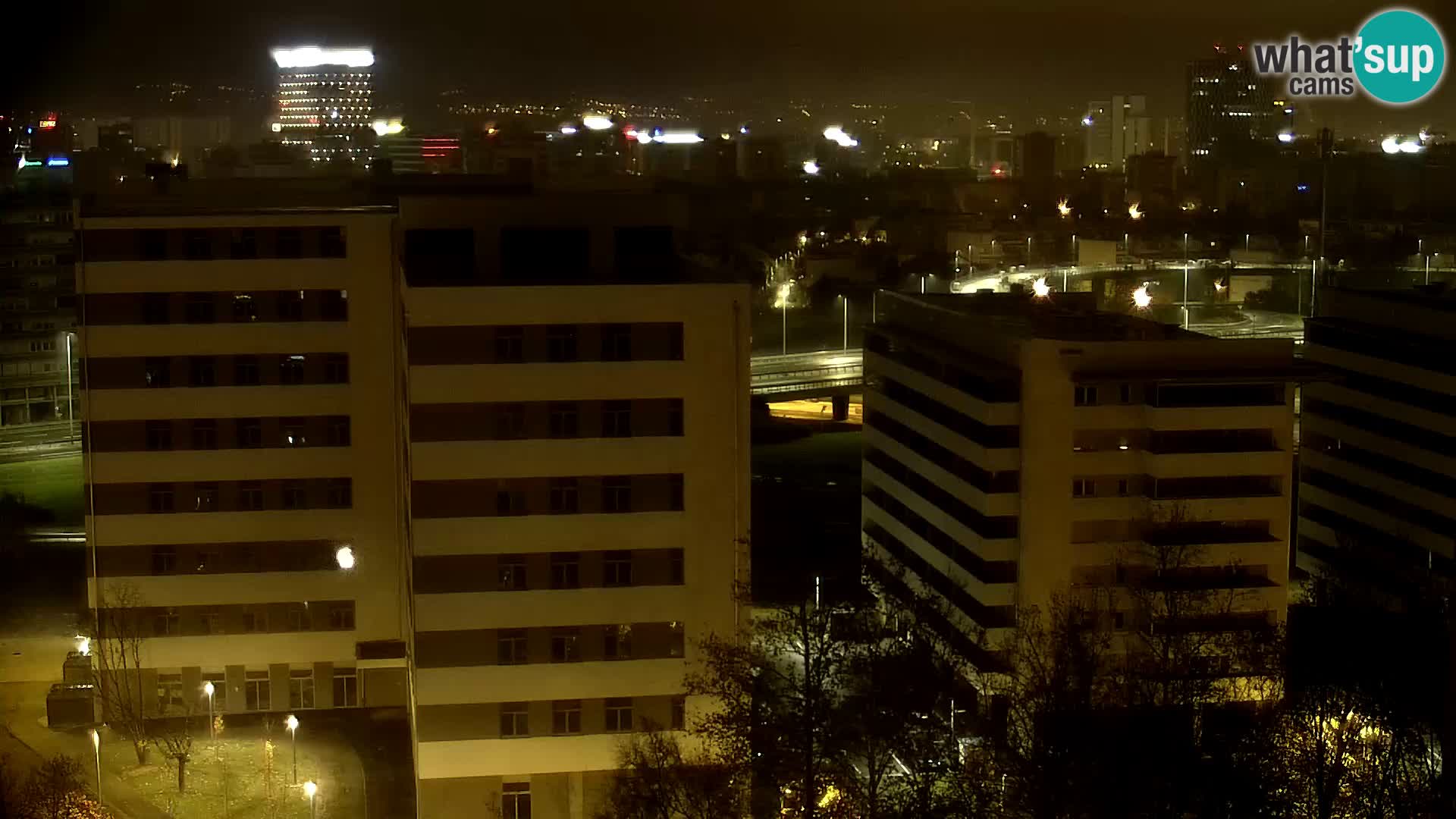 Rotatoria e incrocio viale Slavonska e Marin Držić  – webcam di Zagabria