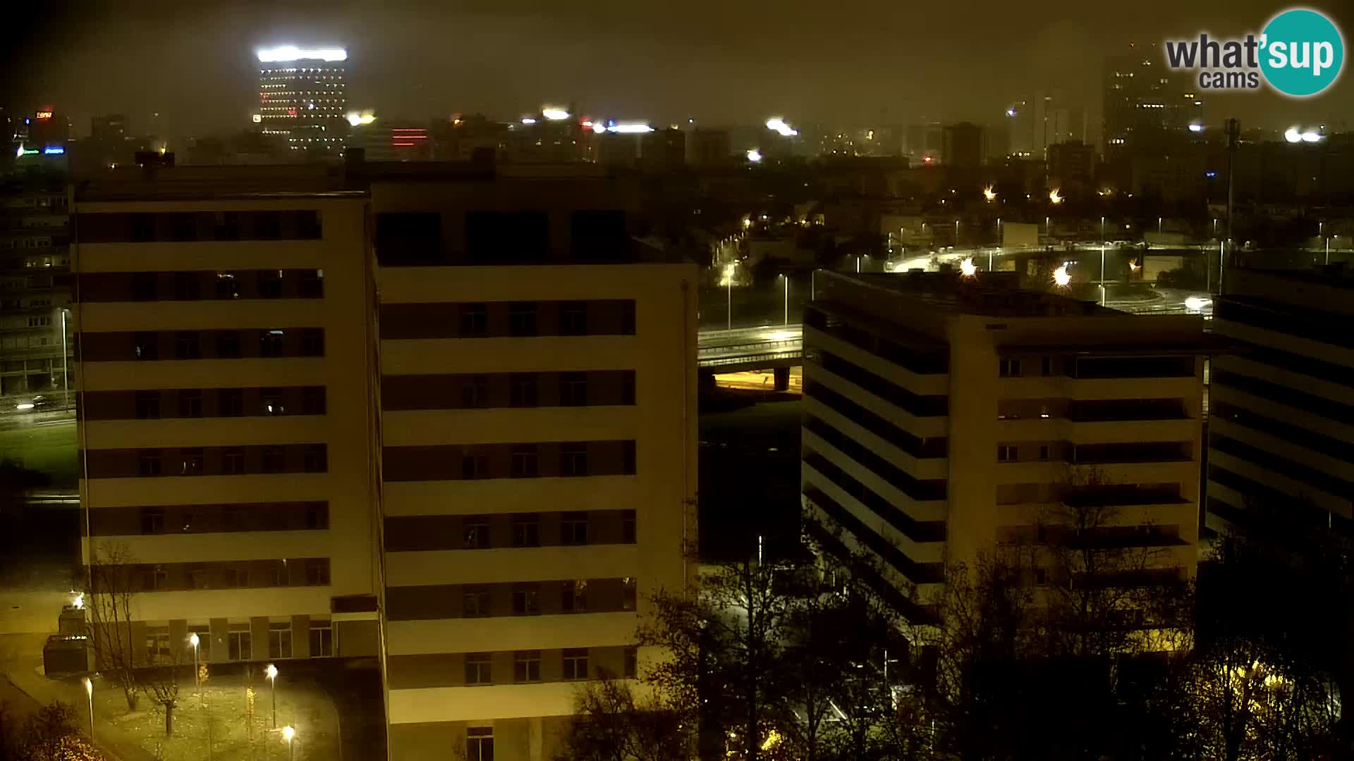 Krožišče Slavonske in Marin Držićeve ulice v Zagrebu v živo