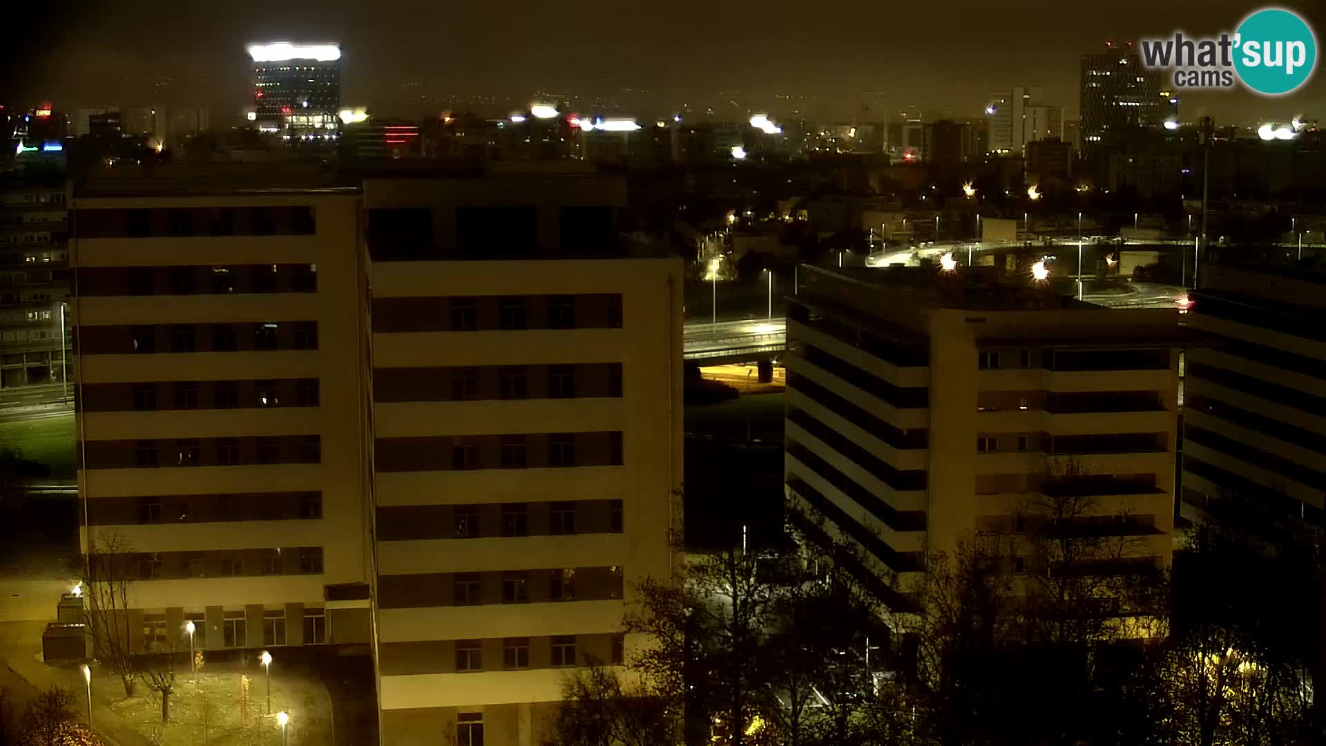 Krožišče Slavonske in Marin Držićeve ulice v Zagrebu v živo