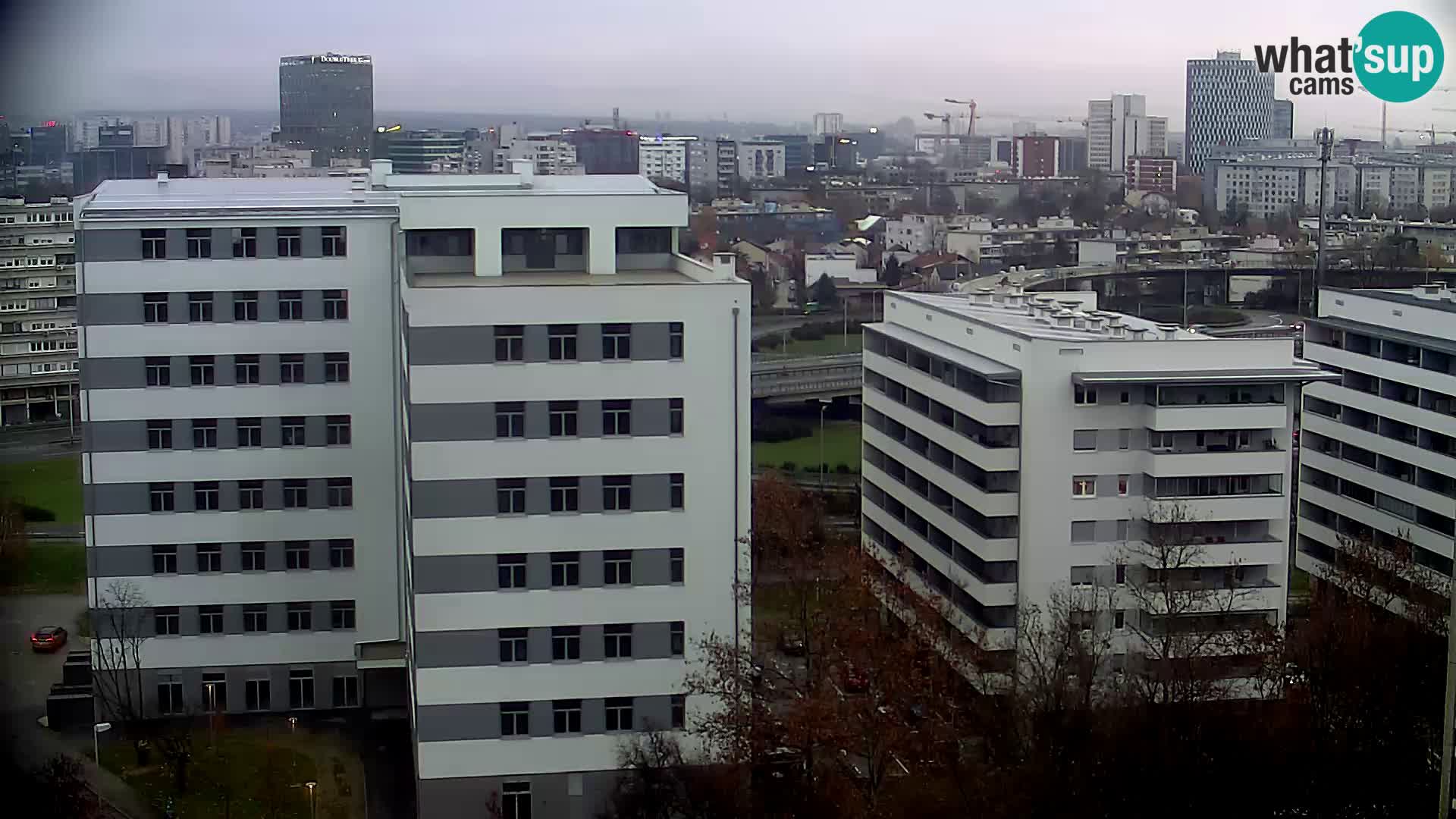 Krožišče Slavonske in Marin Držićeve ulice v Zagrebu v živo