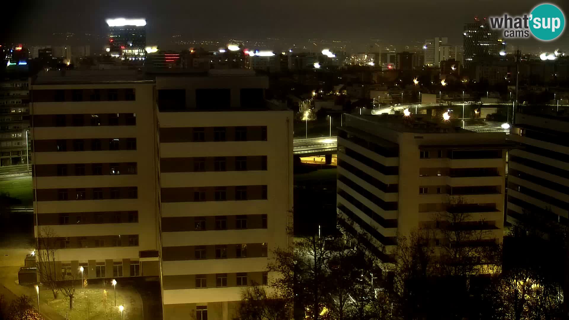 Krožišče Slavonske in Marin Držićeve ulice v Zagrebu v živo