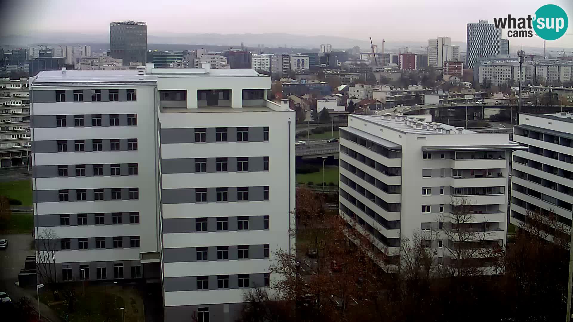 Krožišče Slavonske in Marin Držićeve ulice v Zagrebu v živo