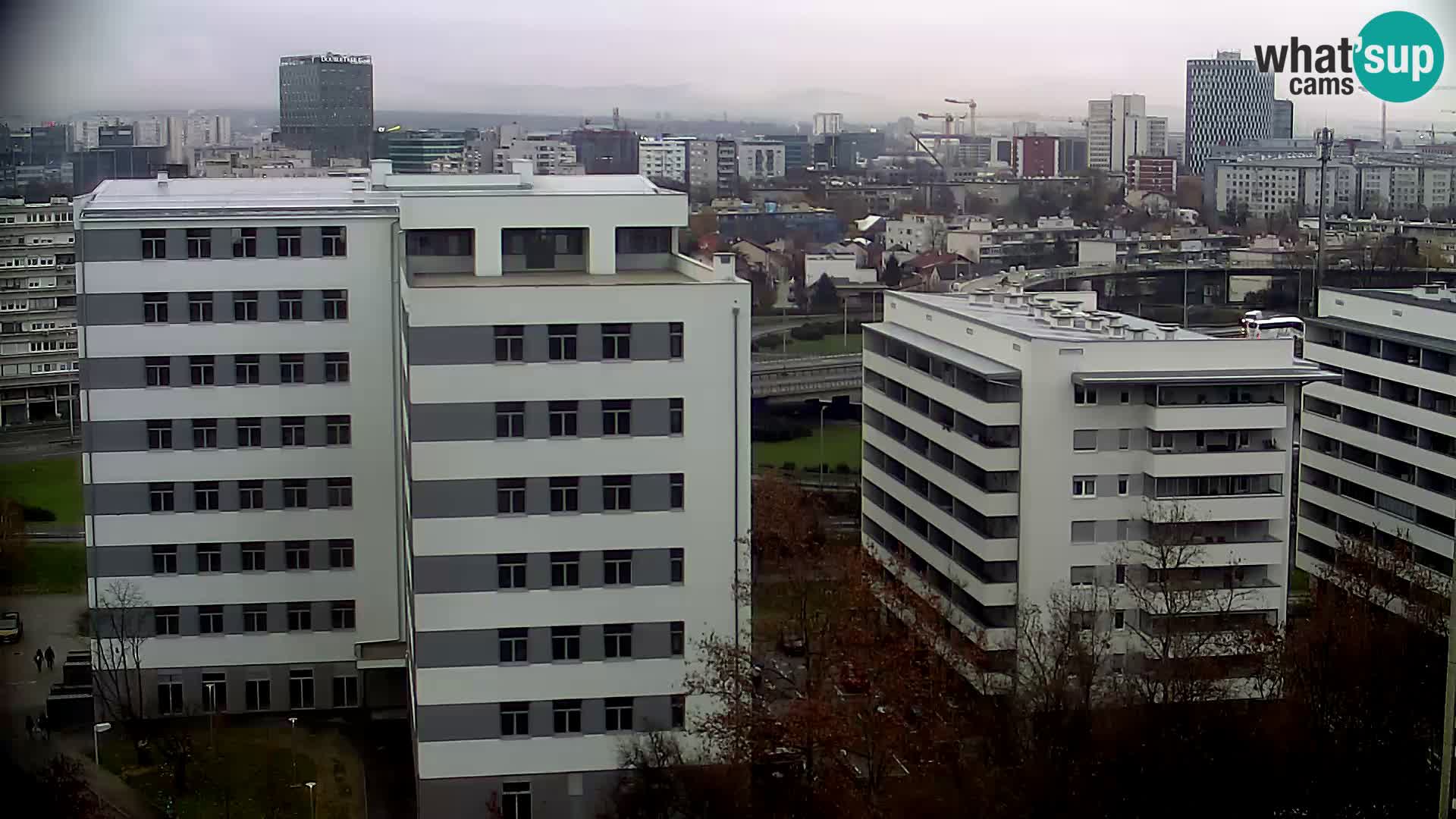 Krožišče Slavonske in Marin Držićeve ulice v Zagrebu v živo