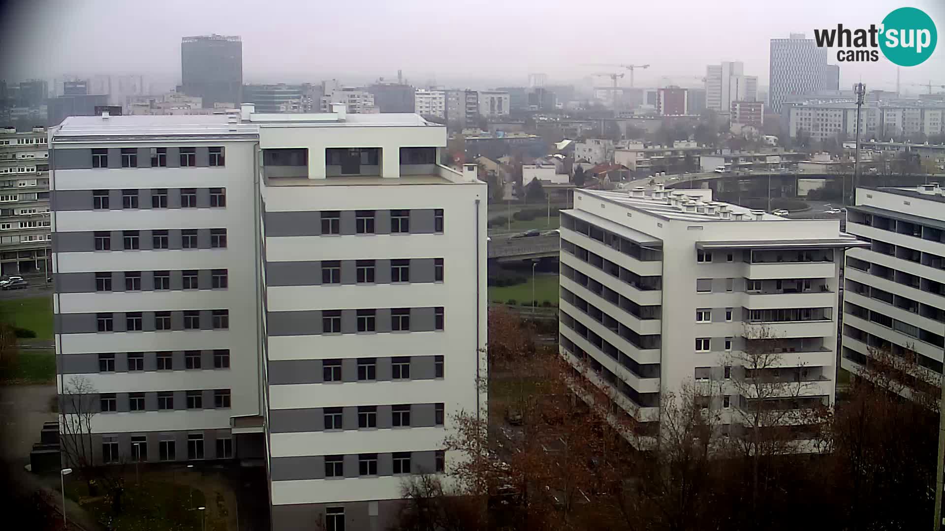 Krožišče Slavonske in Marin Držićeve ulice v Zagrebu v živo