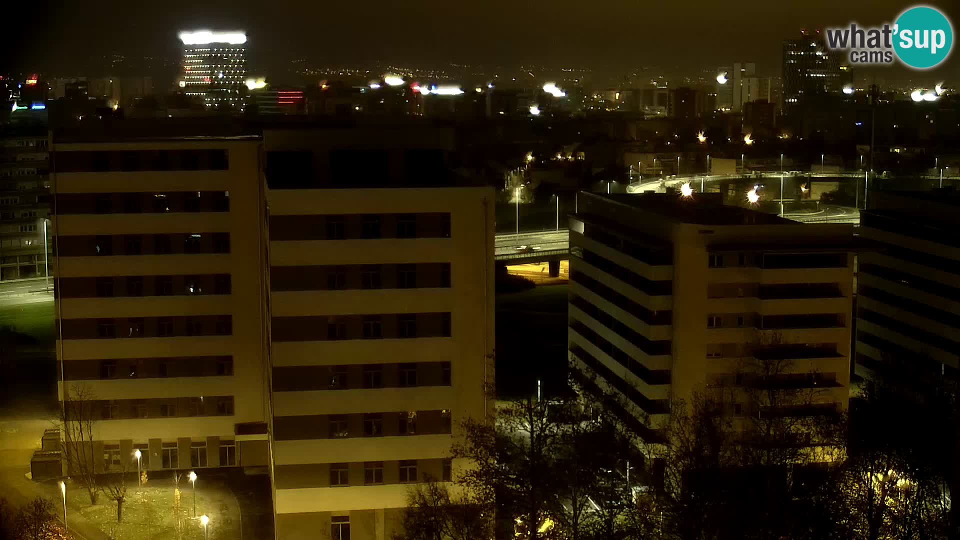 Krožišče Slavonske in Marin Držićeve ulice v Zagrebu v živo