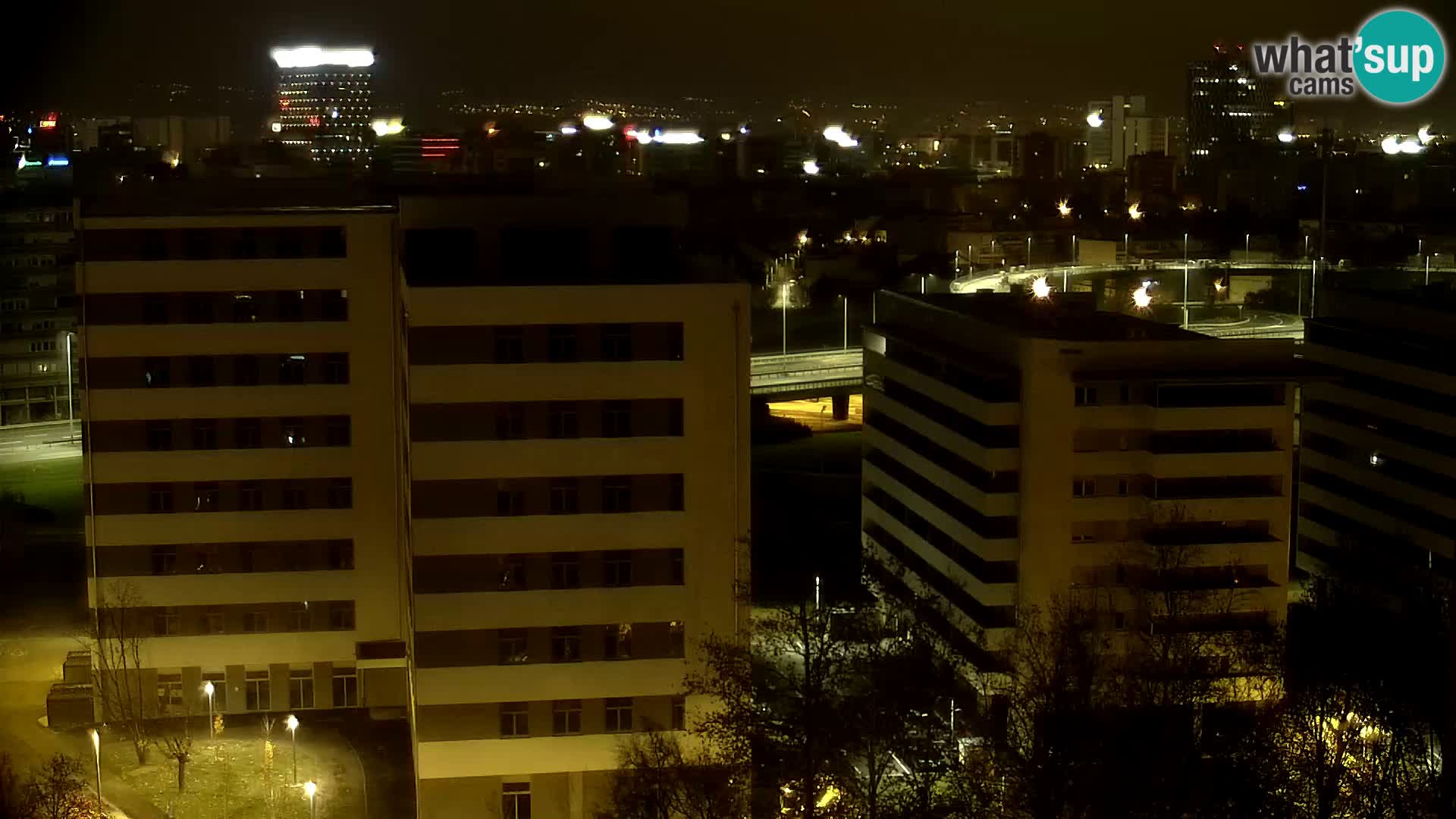 Krožišče Slavonske in Marin Držićeve ulice v Zagrebu v živo