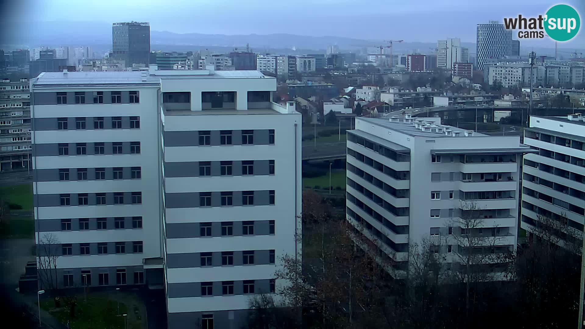 Web kamera Petlja Slavonska – Držićeva – Zagreb Live