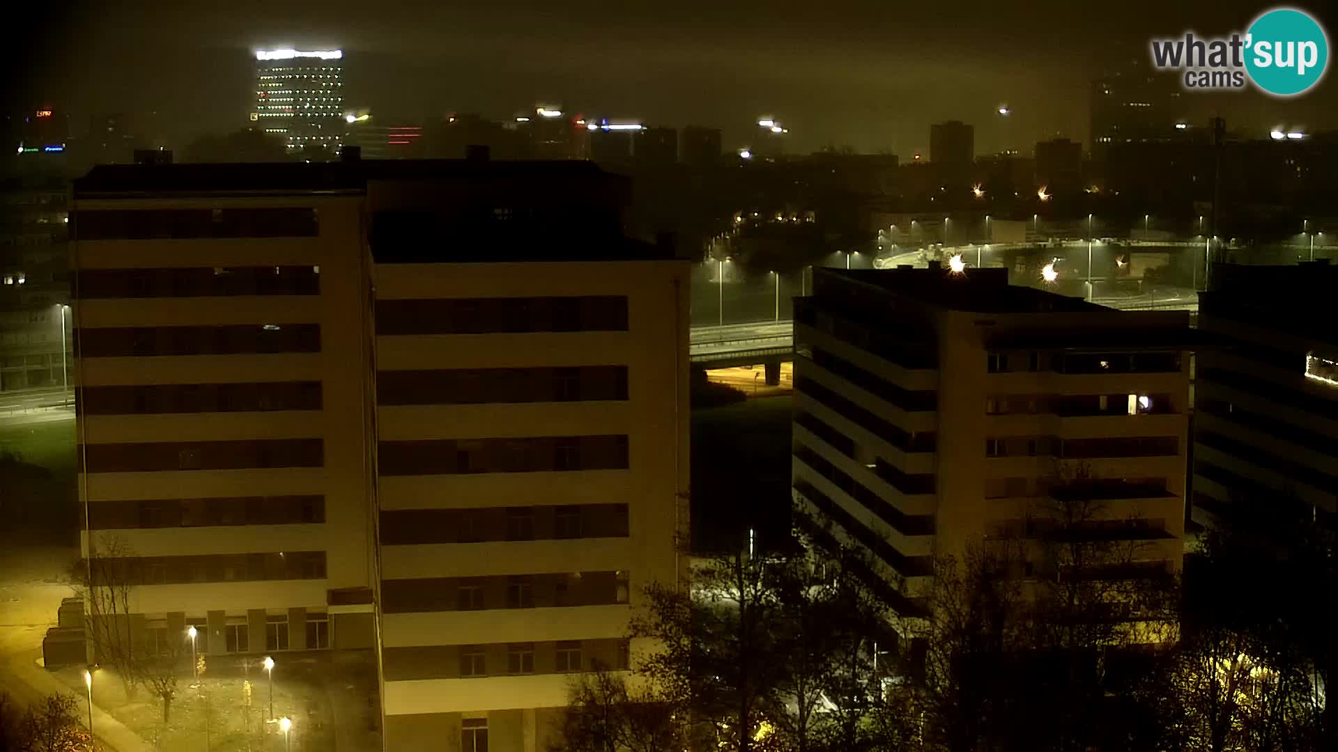 Krožišče Slavonske in Marin Držićeve ulice v Zagrebu v živo