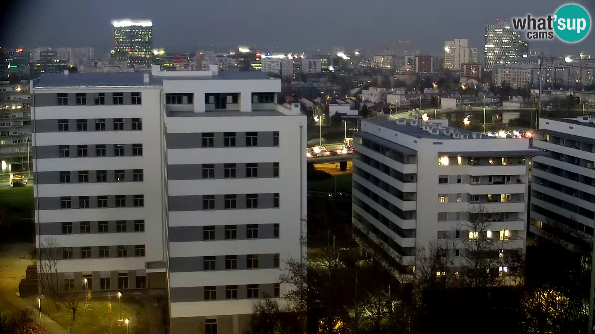 Rotatoria e incrocio viale Slavonska e Marin Držić  – webcam di Zagabria