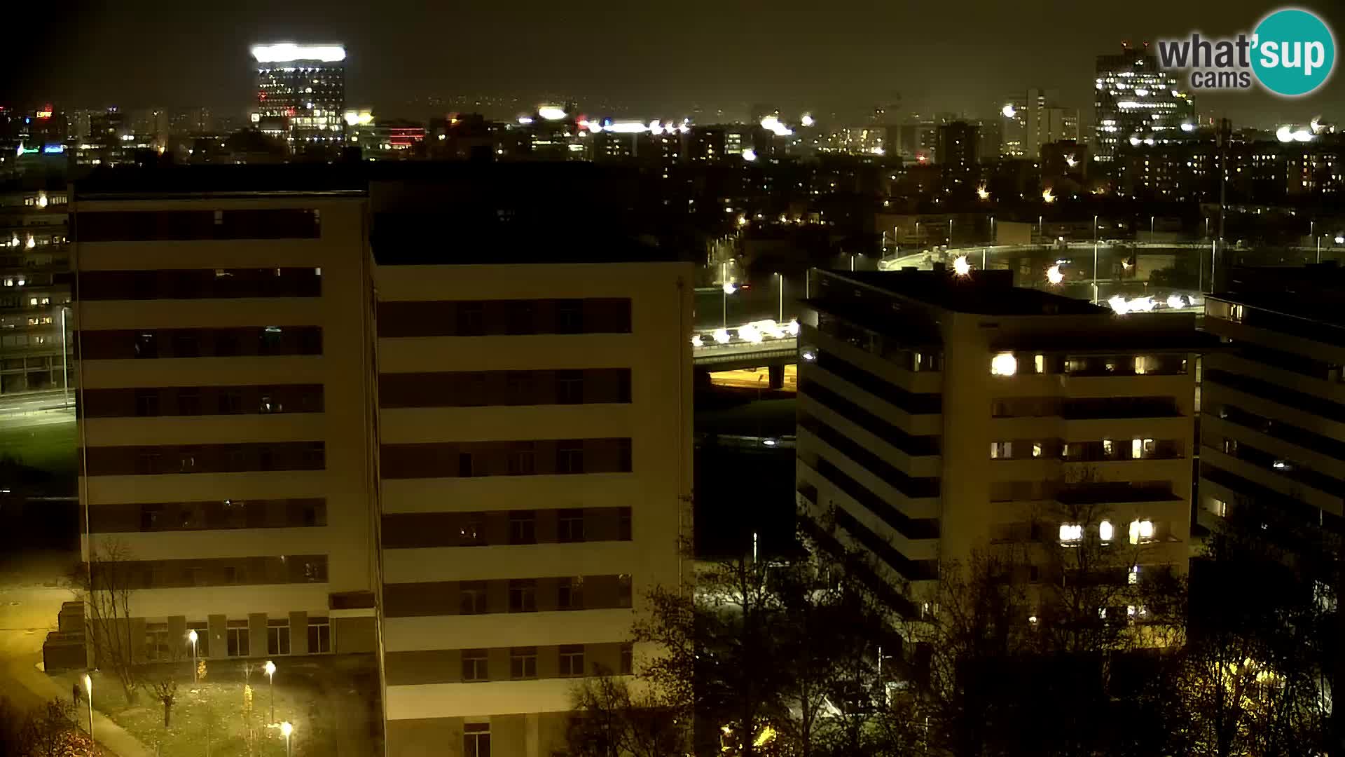 Live-Kreisverkehr Slavonska und Marin Držić Avenue zur Zagreb Webcam