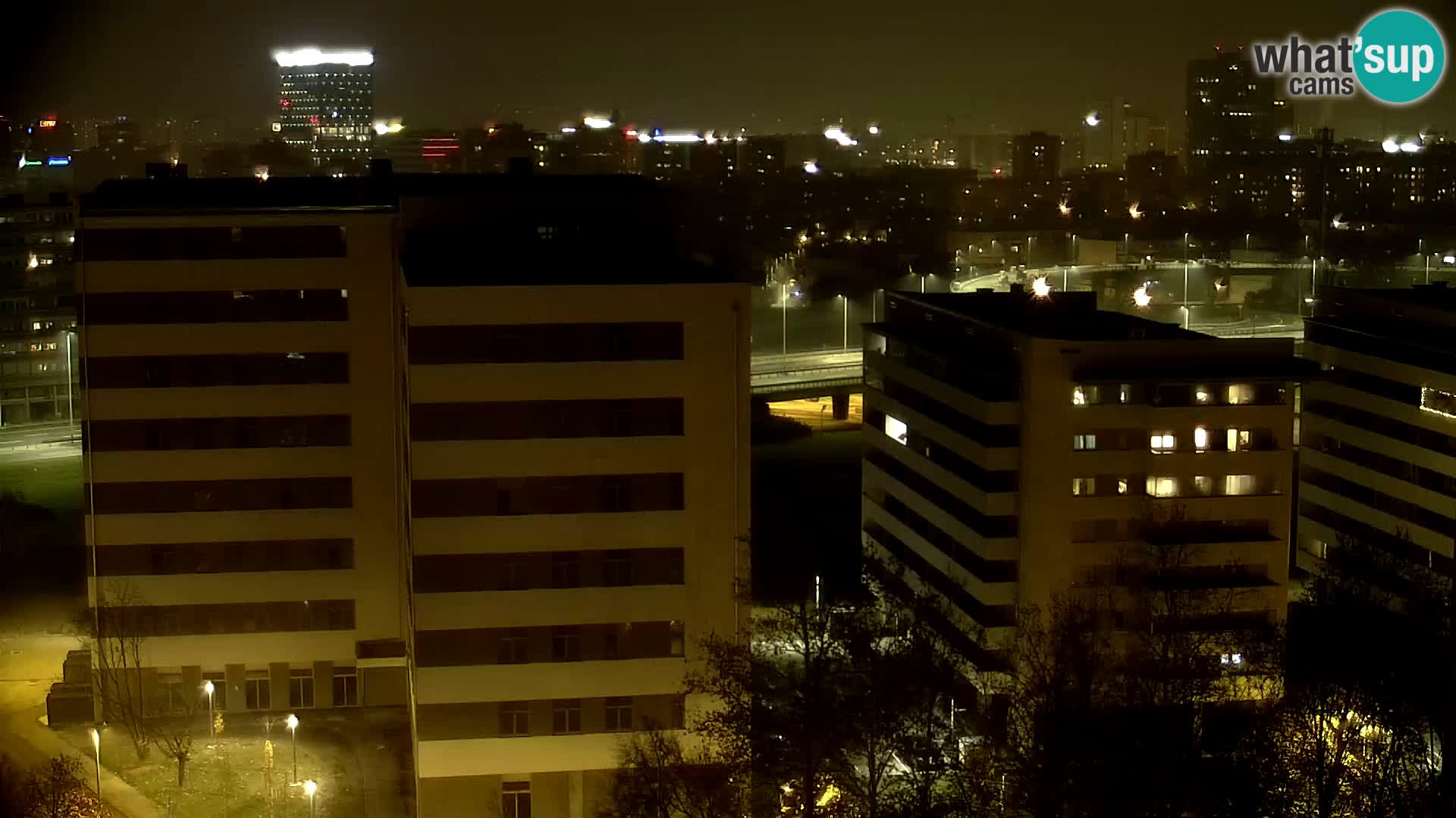 Live-Kreisverkehr Slavonska und Marin Držić Avenue zur Zagreb Webcam