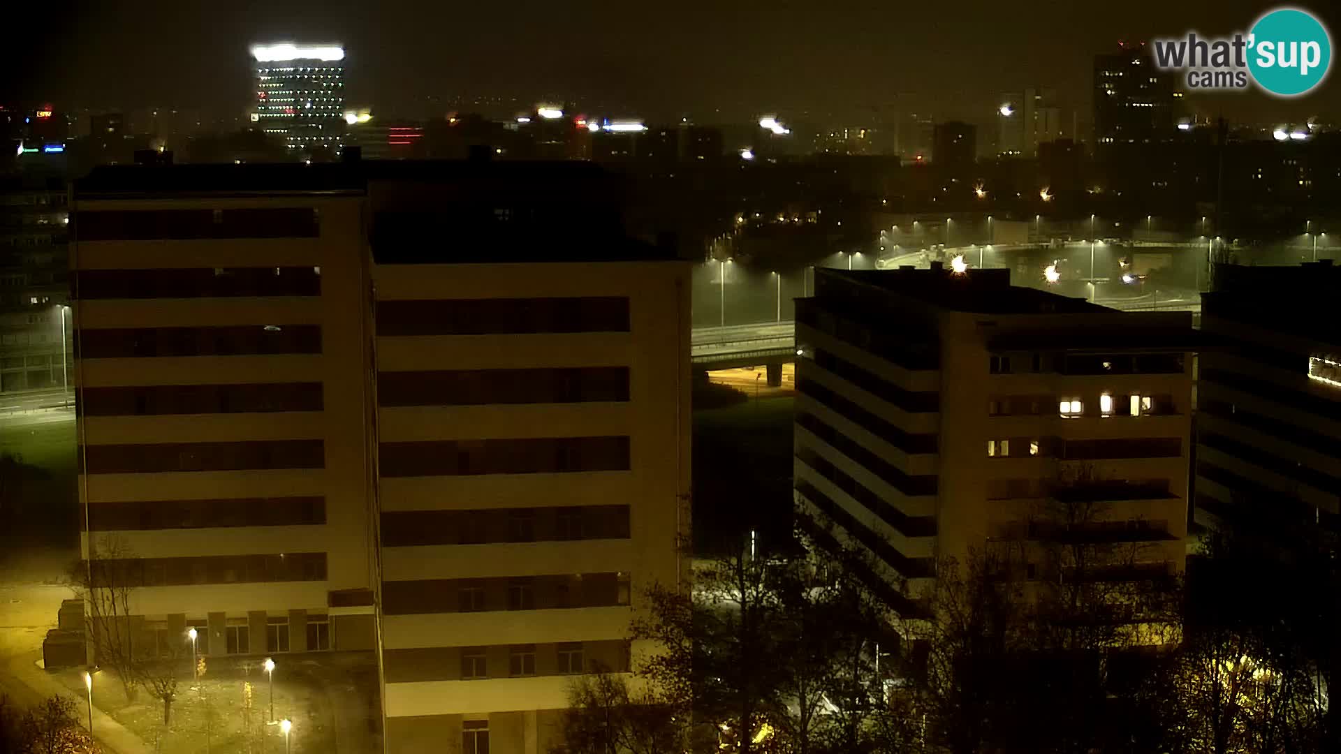 Krožišče Slavonske in Marin Držićeve ulice v Zagrebu v živo