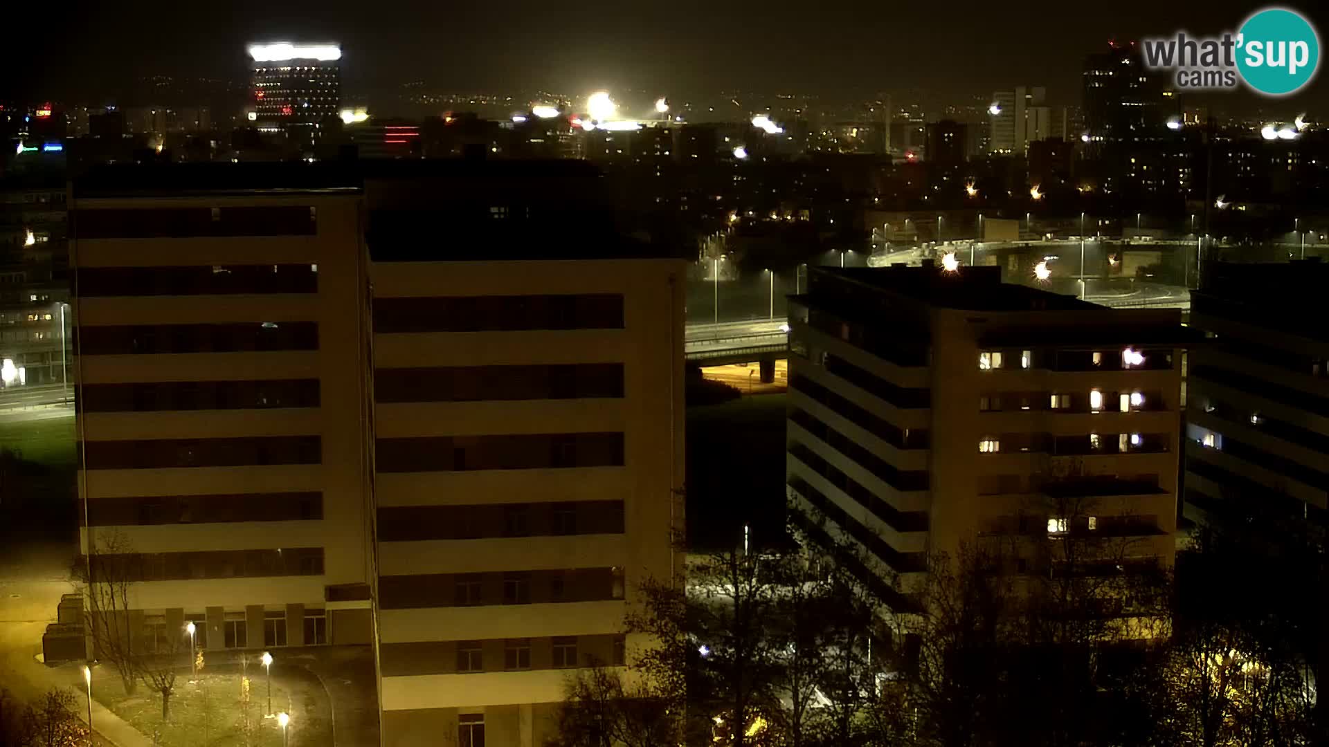 Rotatoria e incrocio viale Slavonska e Marin Držić  – webcam di Zagabria