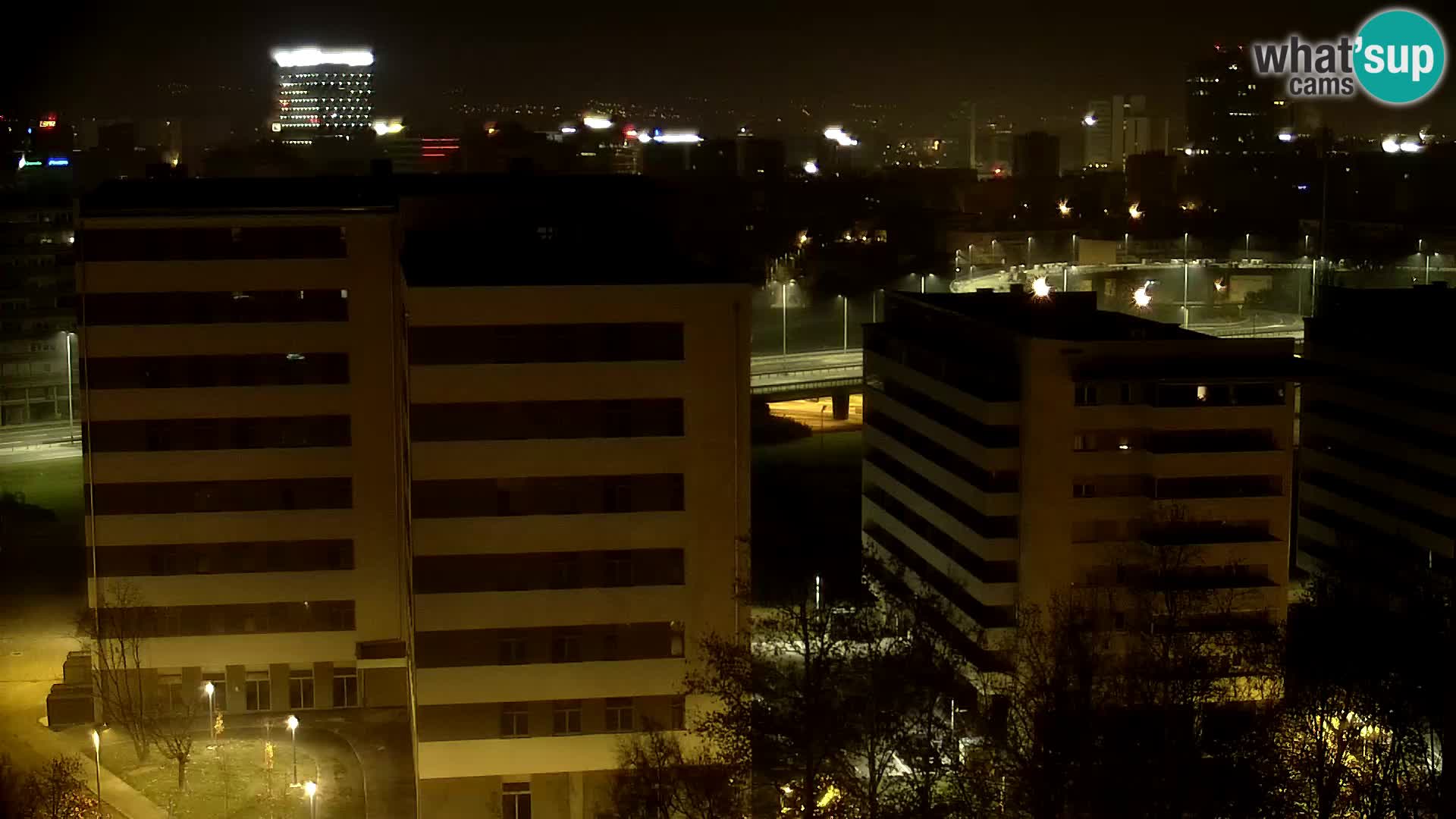 Krožišče Slavonske in Marin Držićeve ulice v Zagrebu v živo