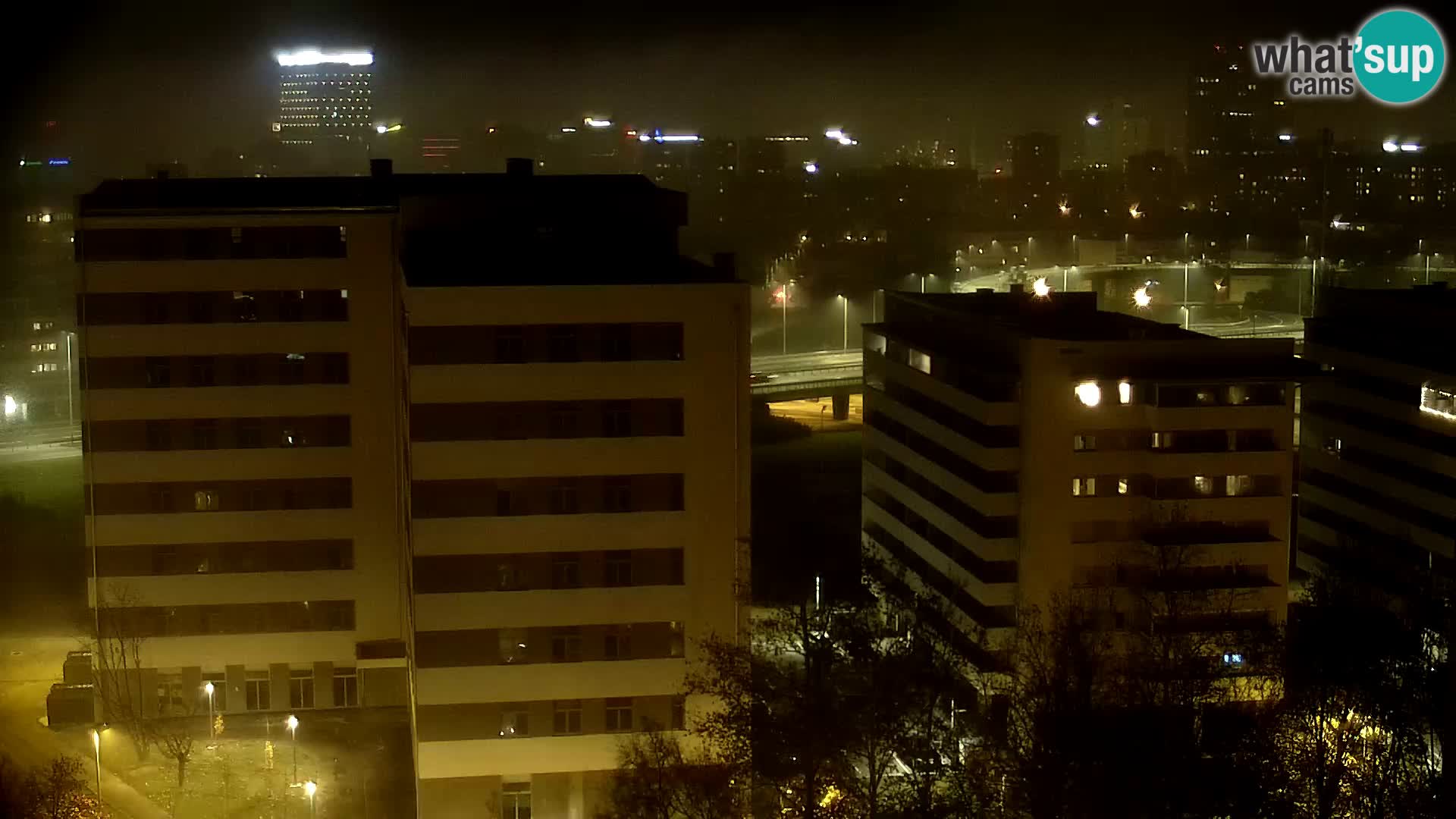 Krožišče Slavonske in Marin Držićeve ulice v Zagrebu v živo