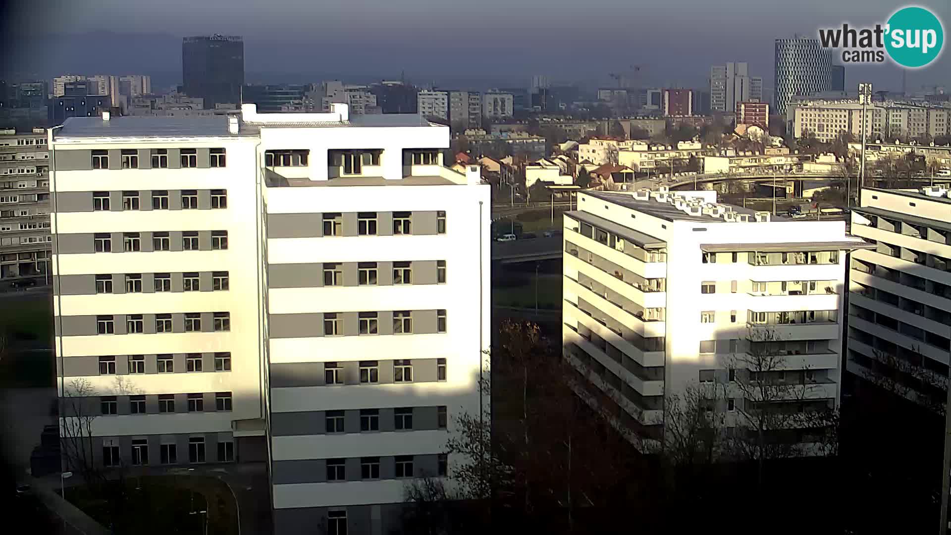 Live-Kreisverkehr Slavonska und Marin Držić Avenue zur Zagreb Webcam