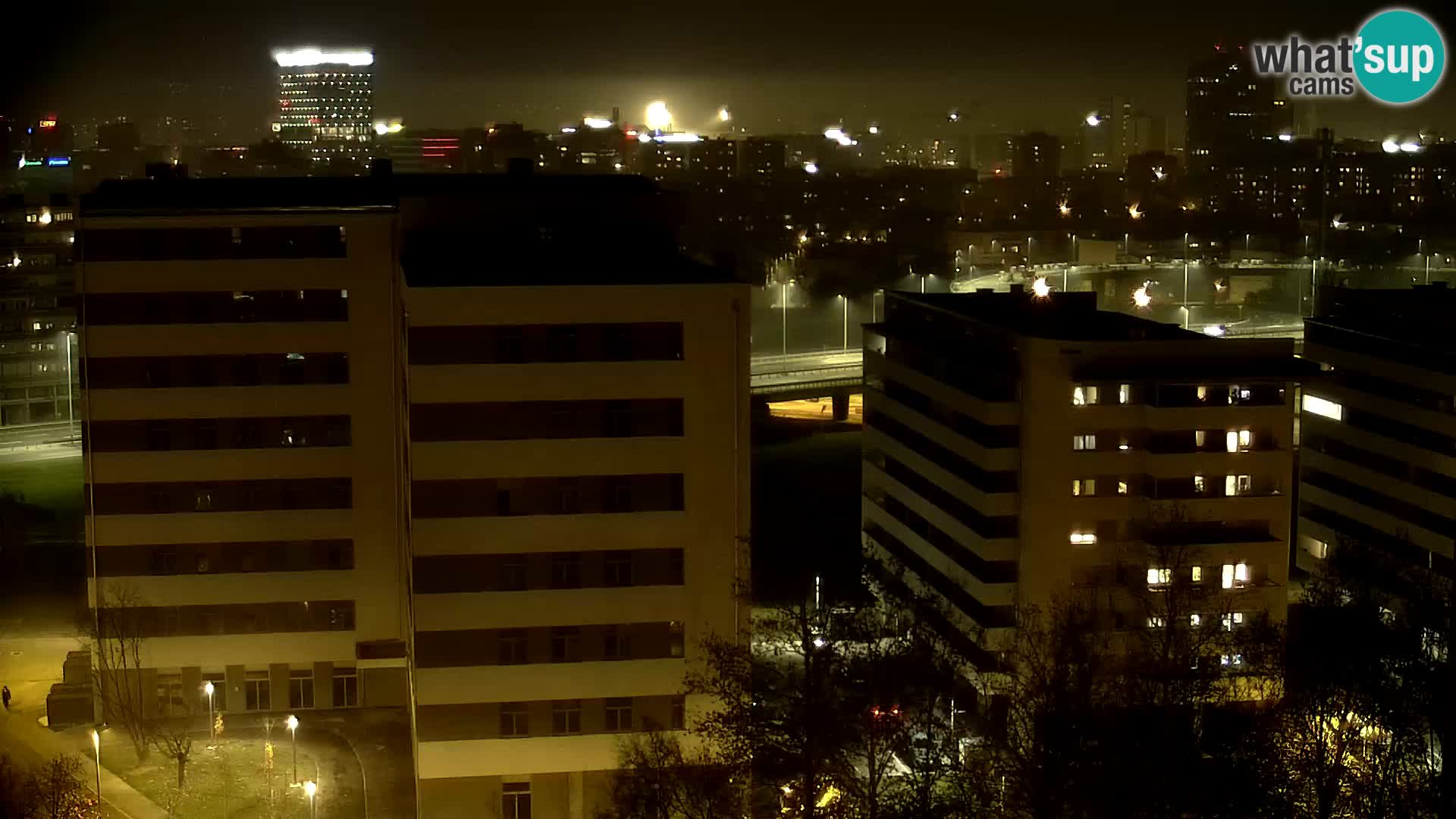 Rotatoria e incrocio viale Slavonska e Marin Držić  – webcam di Zagabria