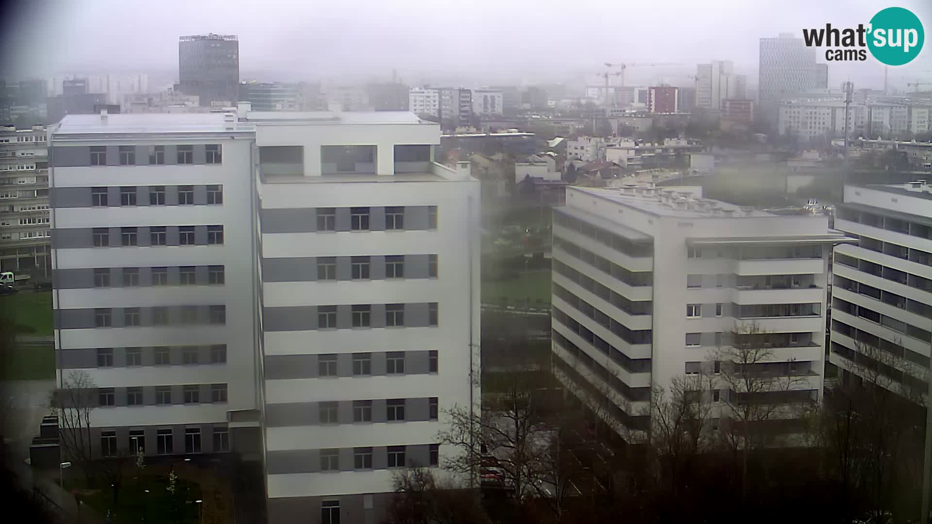 Krožišče Slavonske in Marin Držićeve ulice v Zagrebu v živo