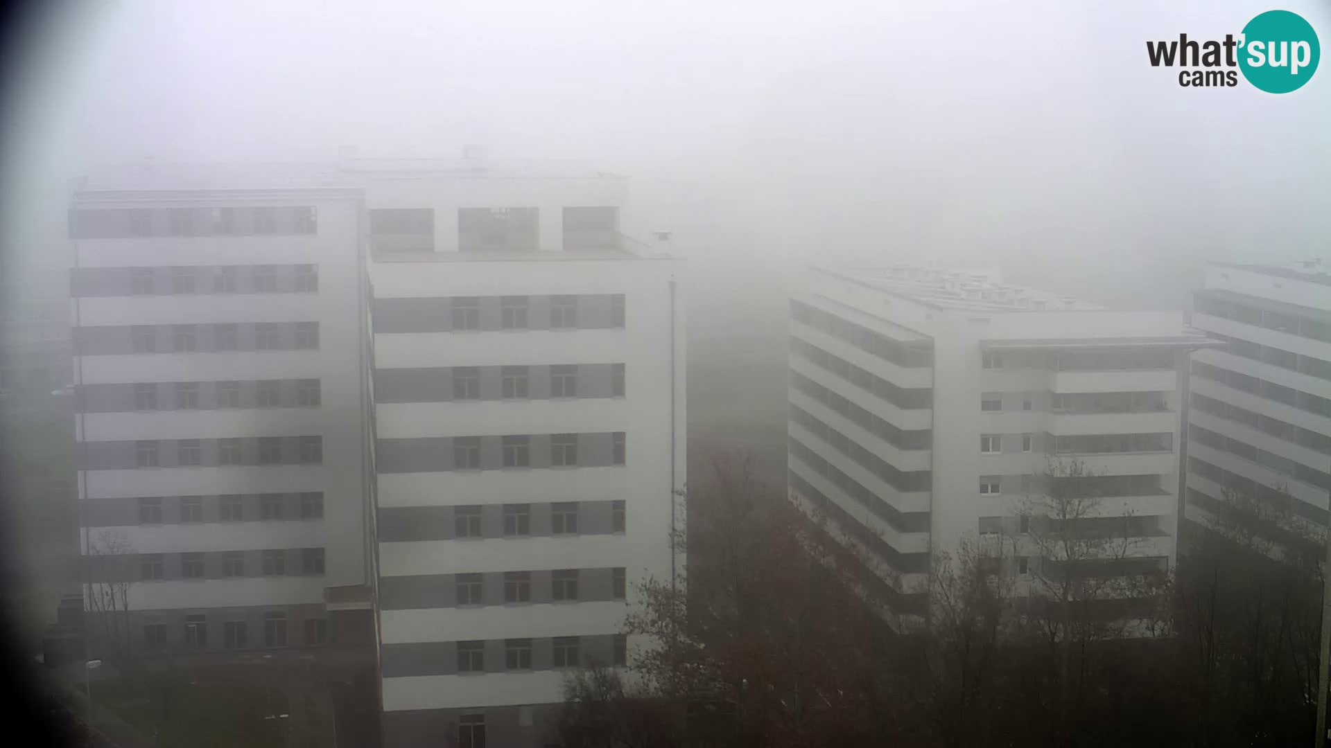 Krožišče Slavonske in Marin Držićeve ulice v Zagrebu v živo