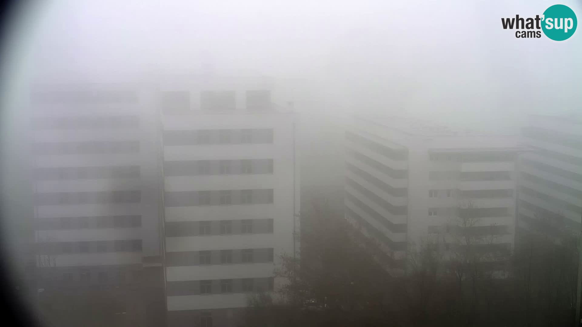 Rond-point en direct traversant les avenues Slavonska et Marin Držić à Zagreb webcam