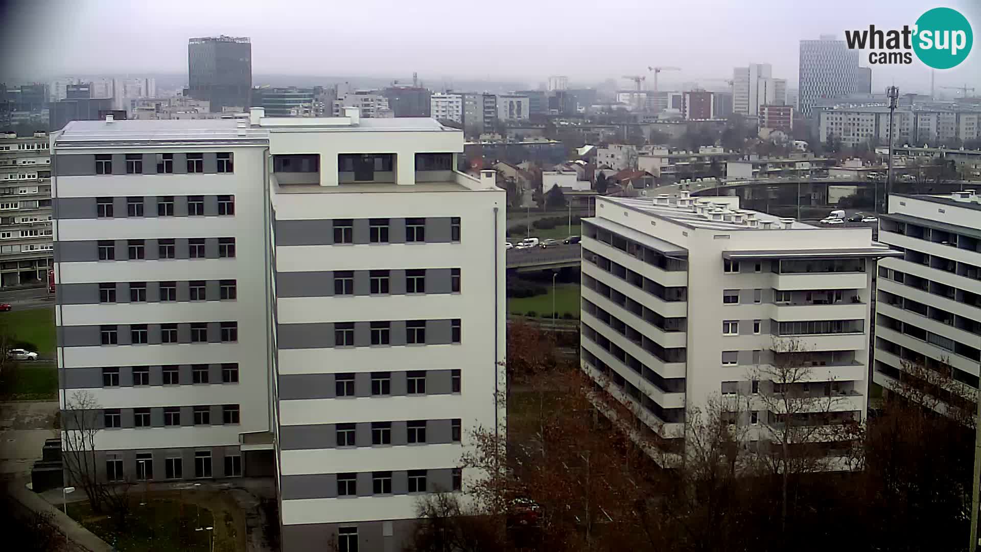 Krožišče Slavonske in Marin Držićeve ulice v Zagrebu v živo