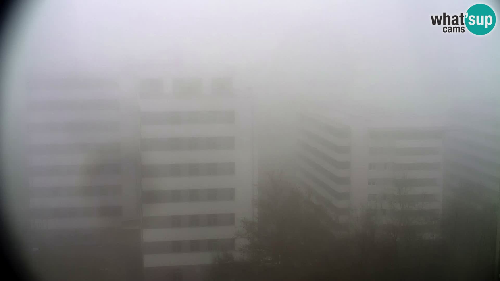 Rond-point en direct traversant les avenues Slavonska et Marin Držić à Zagreb webcam