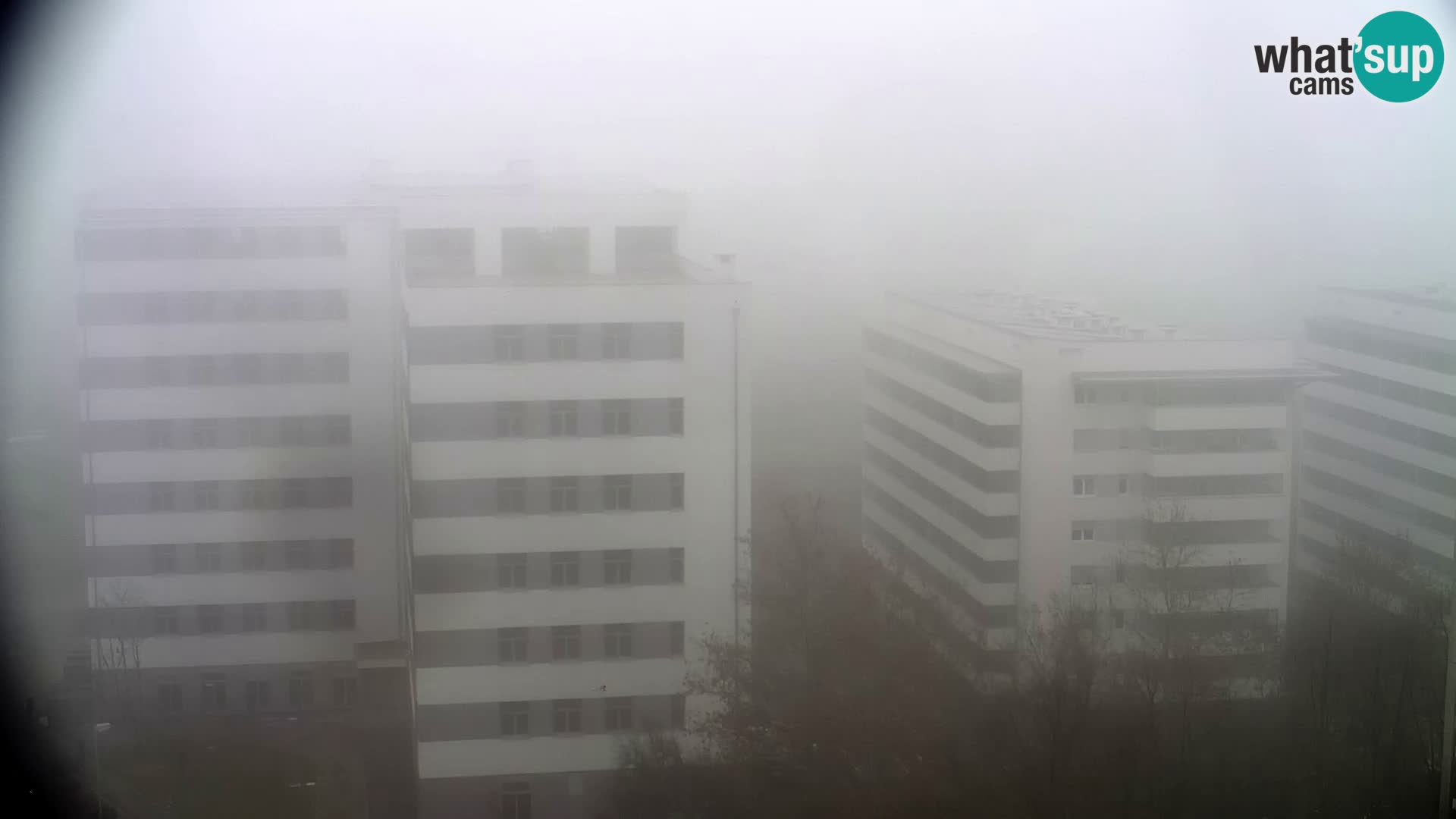 Rond-point en direct traversant les avenues Slavonska et Marin Držić à Zagreb webcam