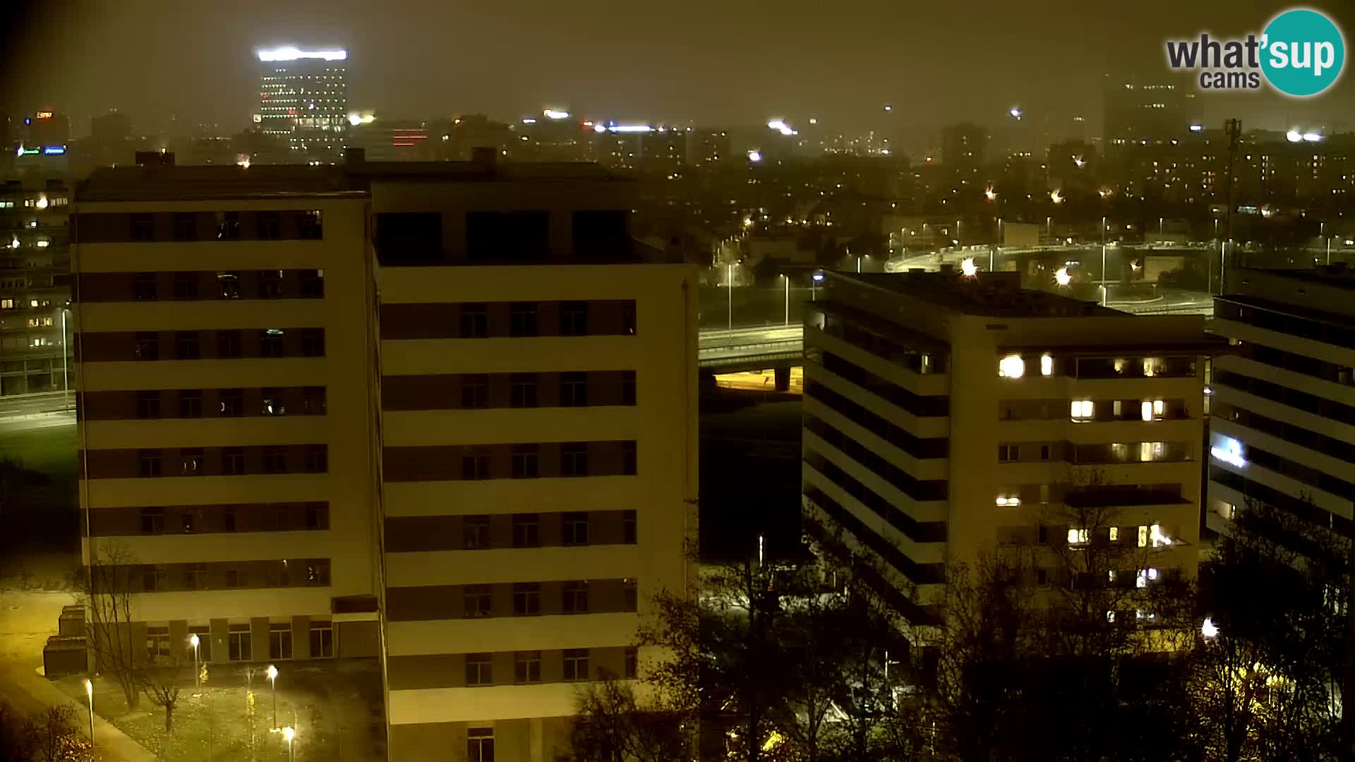 Krožišče Slavonske in Marin Držićeve ulice v Zagrebu v živo