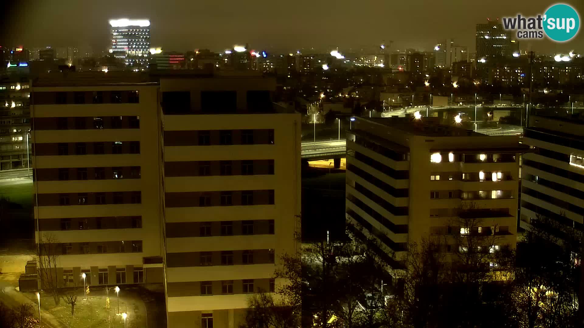 Live-Kreisverkehr Slavonska und Marin Držić Avenue zur Zagreb Webcam