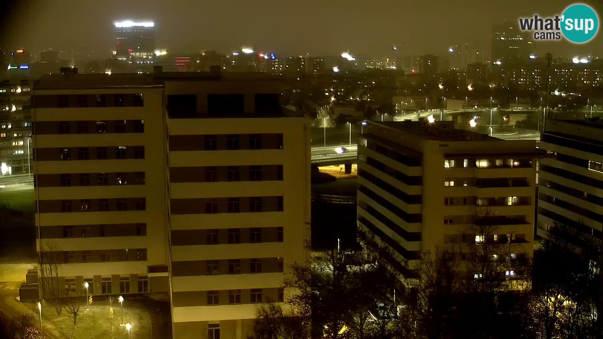 Live-Kreisverkehr Slavonska und Marin Držić Avenue zur Zagreb Webcam